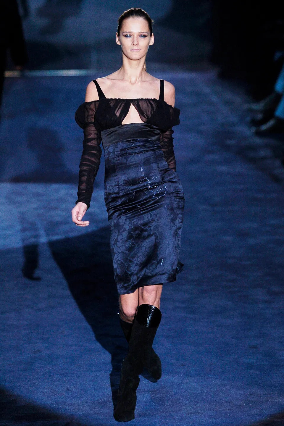 Gucci Fall 2005 Black Drop Shoulder Ruched Sheer Pure Silk Satin Top 40