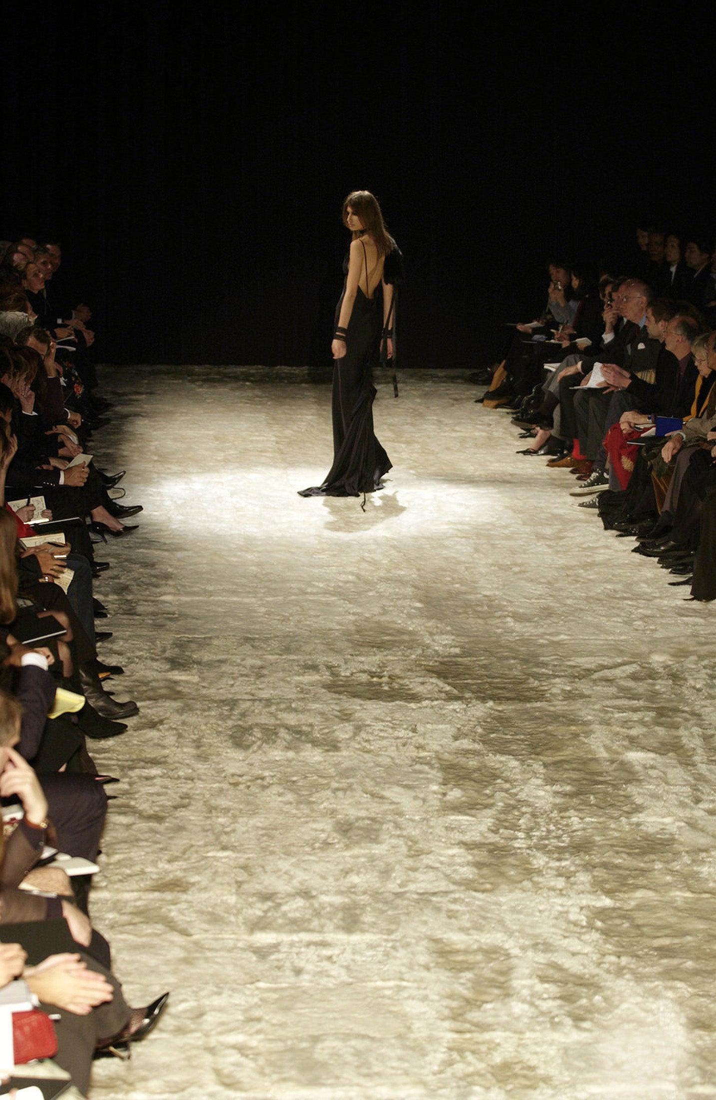 FINALE Gucci Fall 2002 Tom Ford Black Fitch Fur Pelt Stole with Leather & Silk Satin Ribbons