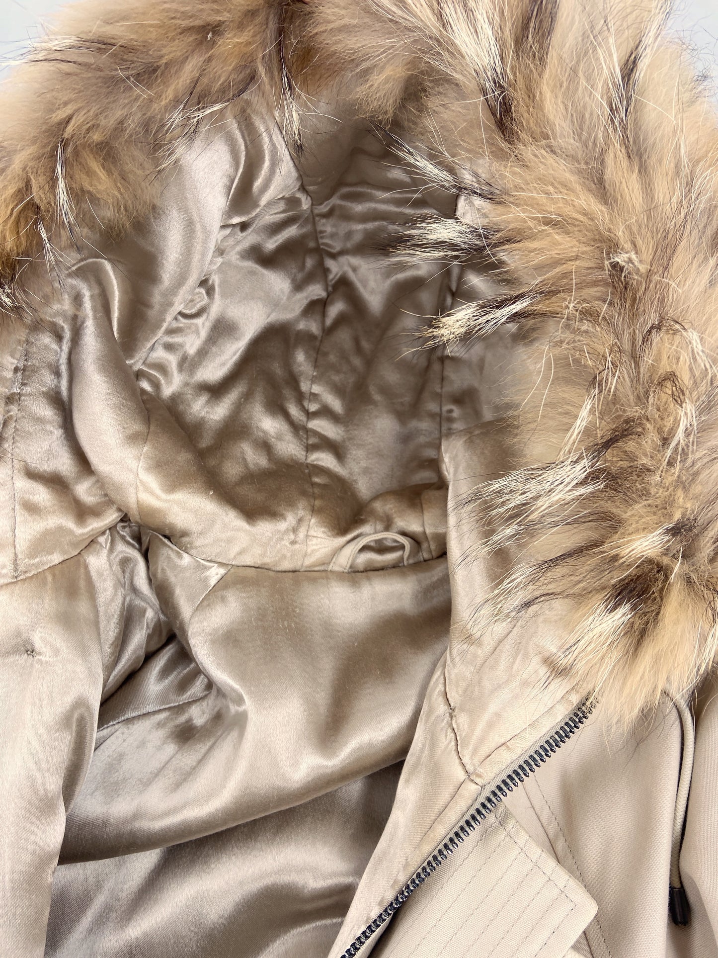 Gucci Fall 1998 Tom Ford Menswear Coyote Fur Hood N-3B Heavyweight Military Winter Coat 48