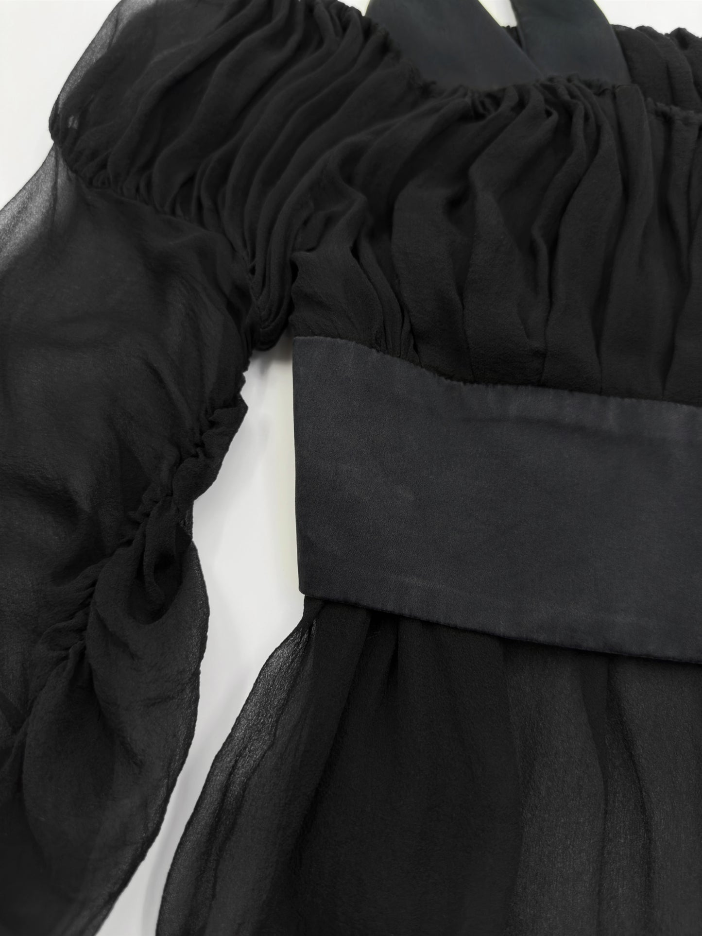 Gucci Fall 2005 Black Drop Shoulder Ruched Sheer Pure Silk Satin Top 40