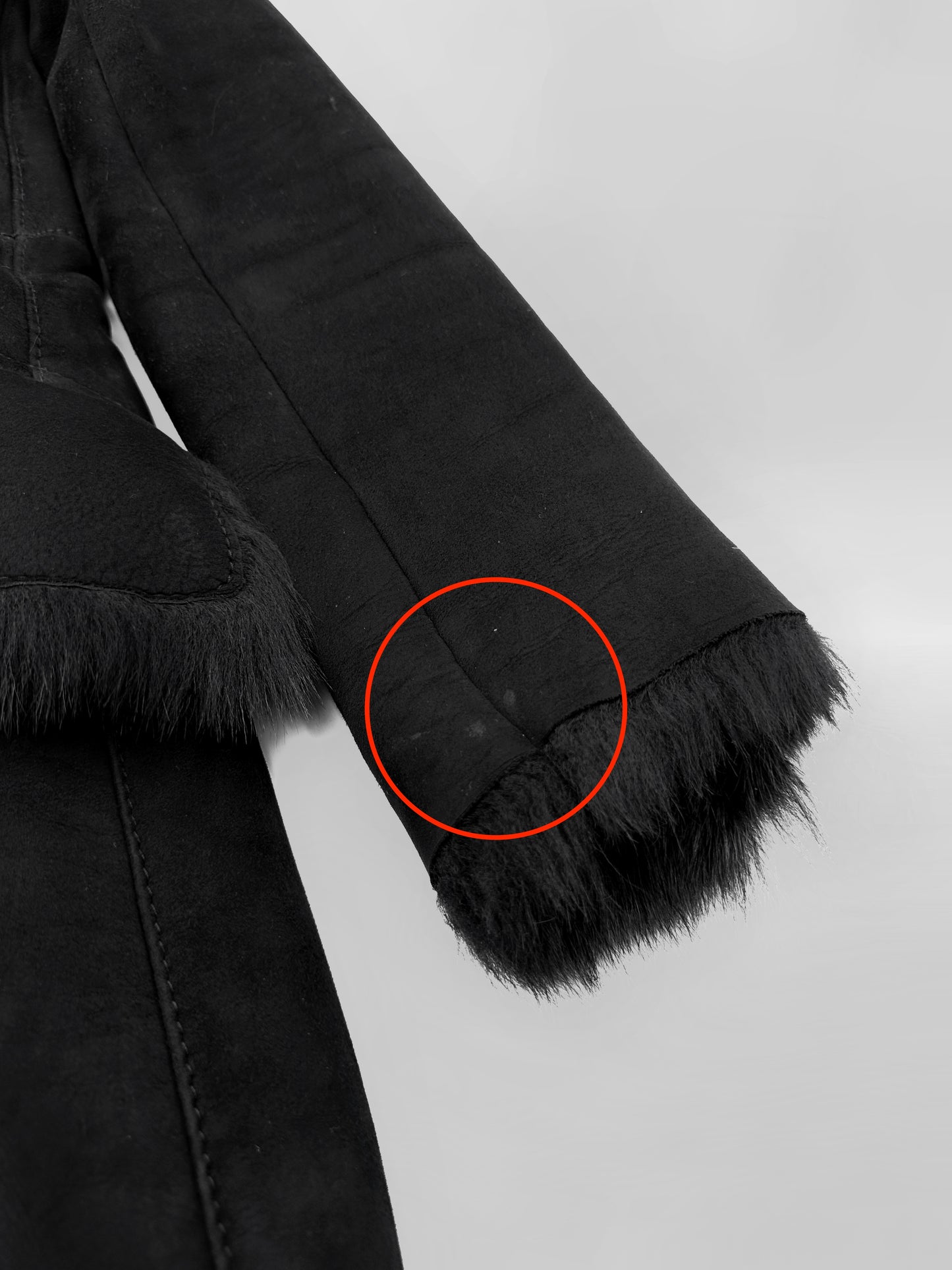 Gucci Fall 1996 Tom Ford Kate Moss Double-Breasted Long Shearling Coat 40