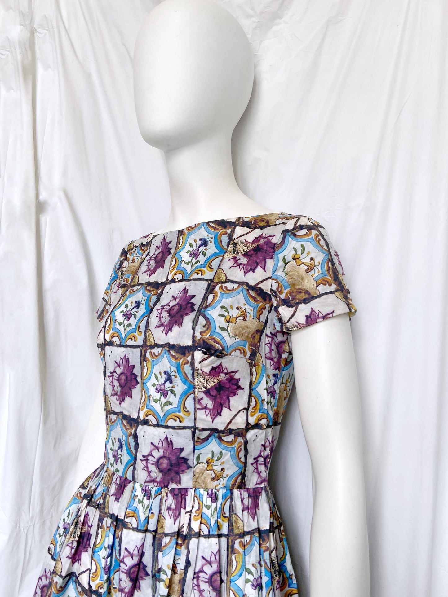 Prada Spring 2011 Floral Ceramic Plate Cinched Dress