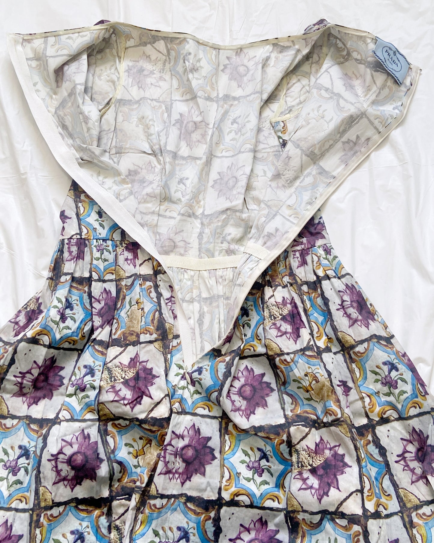 Prada Spring 2011 Floral Ceramic Plate Cinched Dress