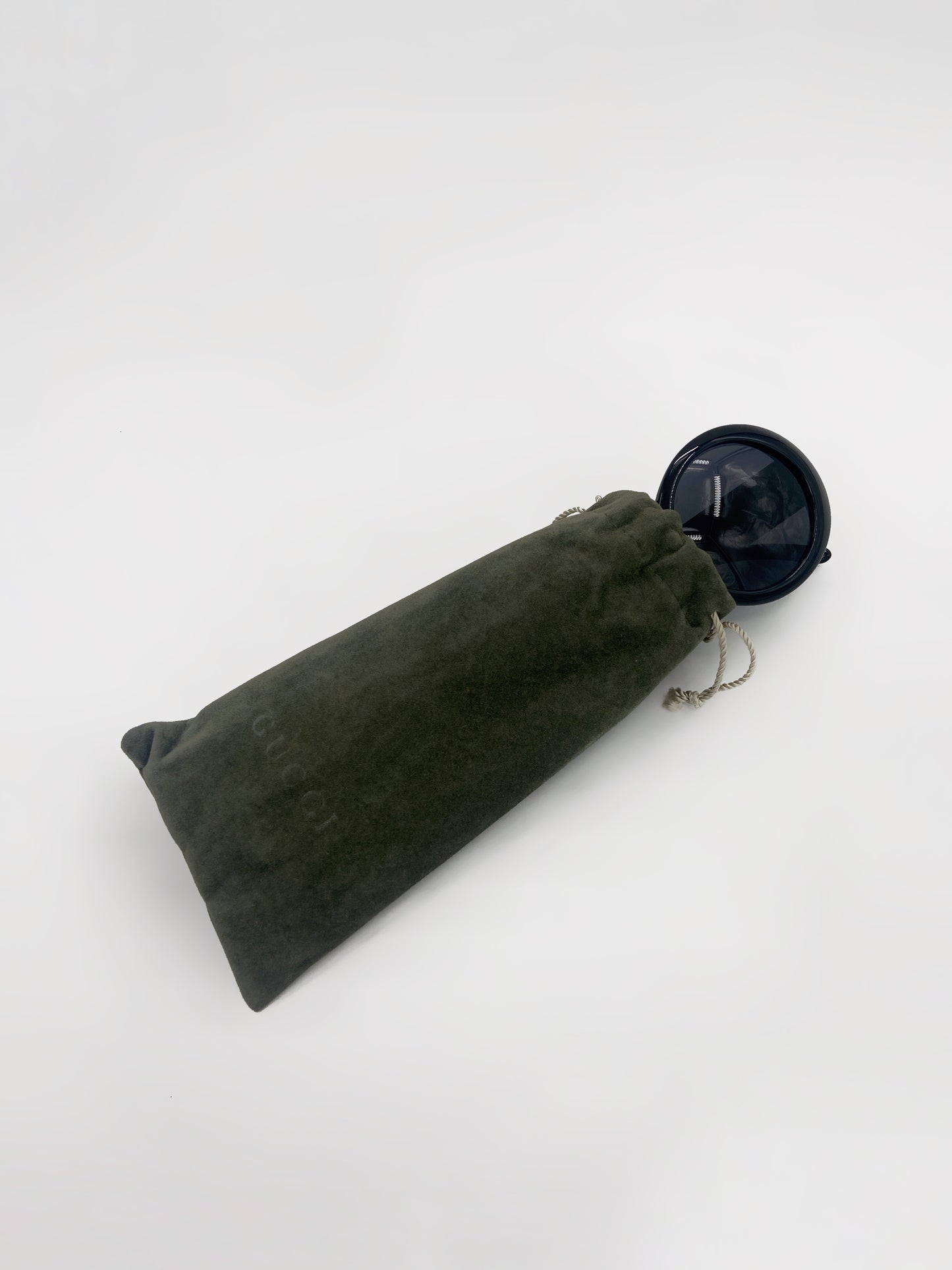 Gucci Fall 1995 Tom Ford Black Oversized Oval Sunglasses