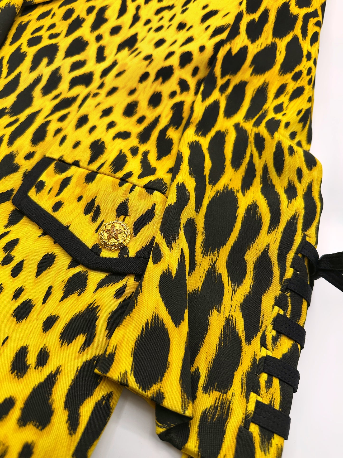 MONUMENTAL Gianni Versace Spring 1992 ANIMALIER Runway Leopard Print Silk Blazer Skirt Set 42