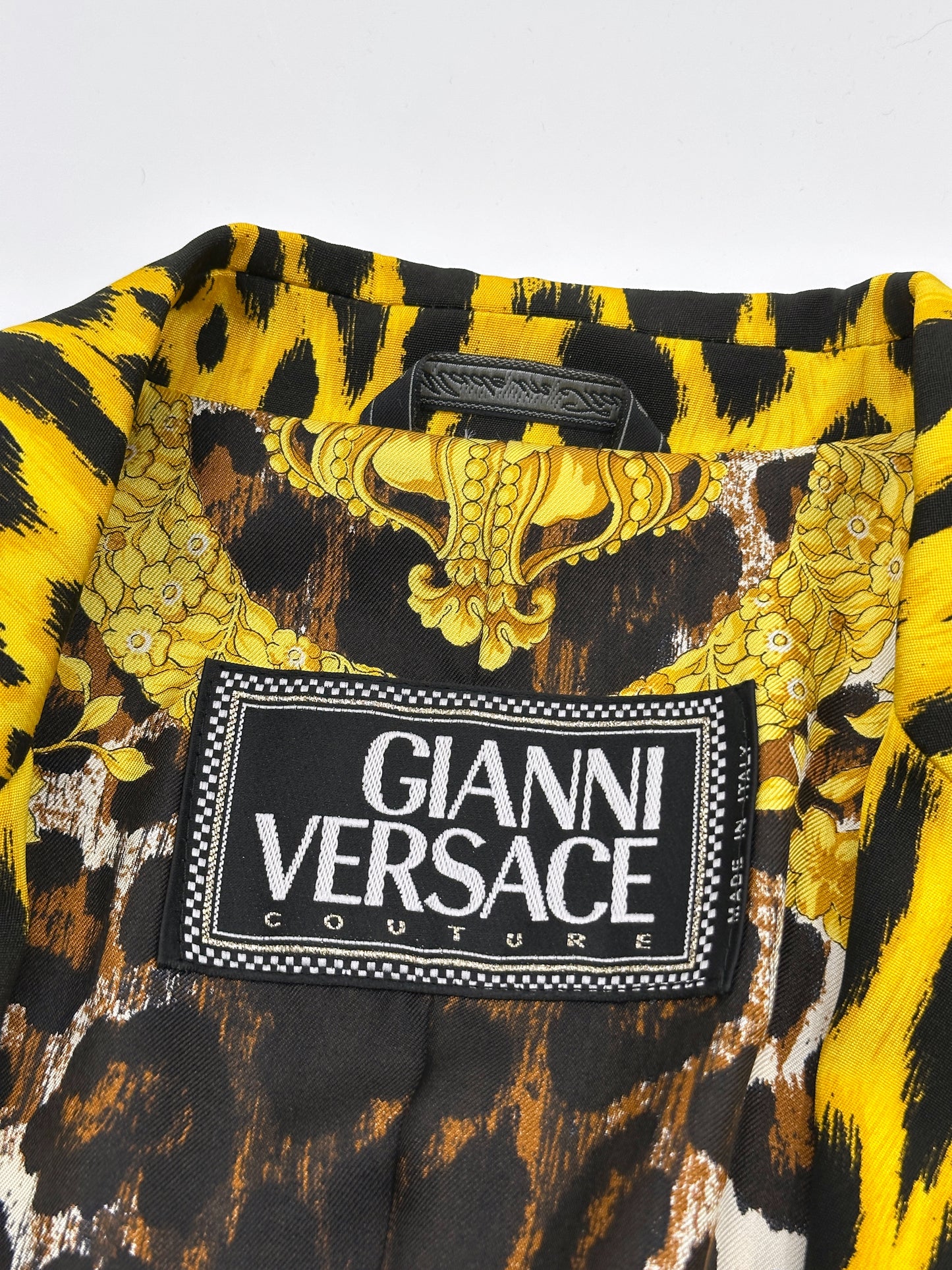 MONUMENTAL Gianni Versace Spring 1992 ANIMALIER Runway Leopard Print Silk Blazer Skirt Set 42