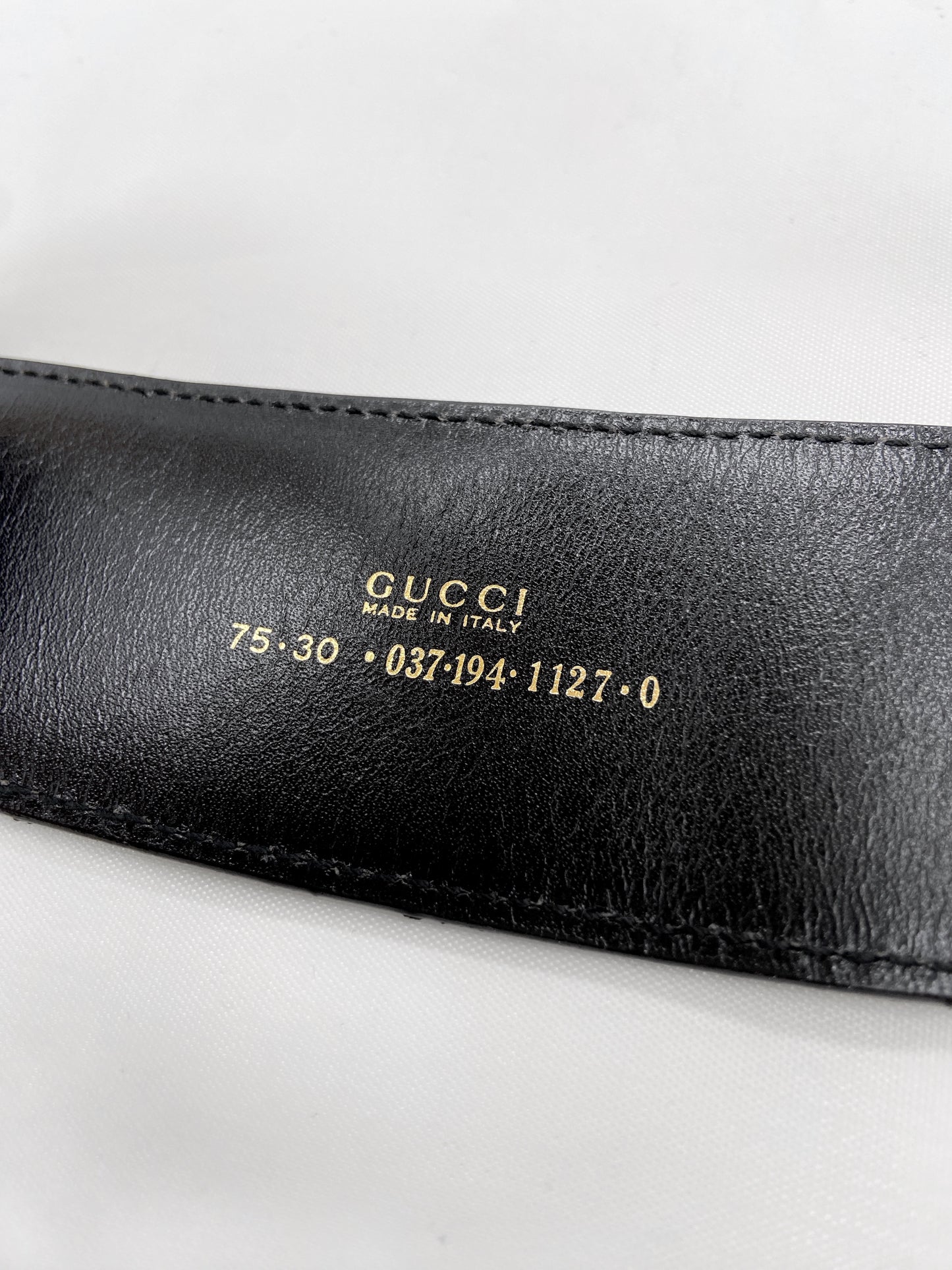 ICONIC Gucci Fall 1996 Oversized Gold Horsebit Black Pony-Styled Calfskin Belt 30