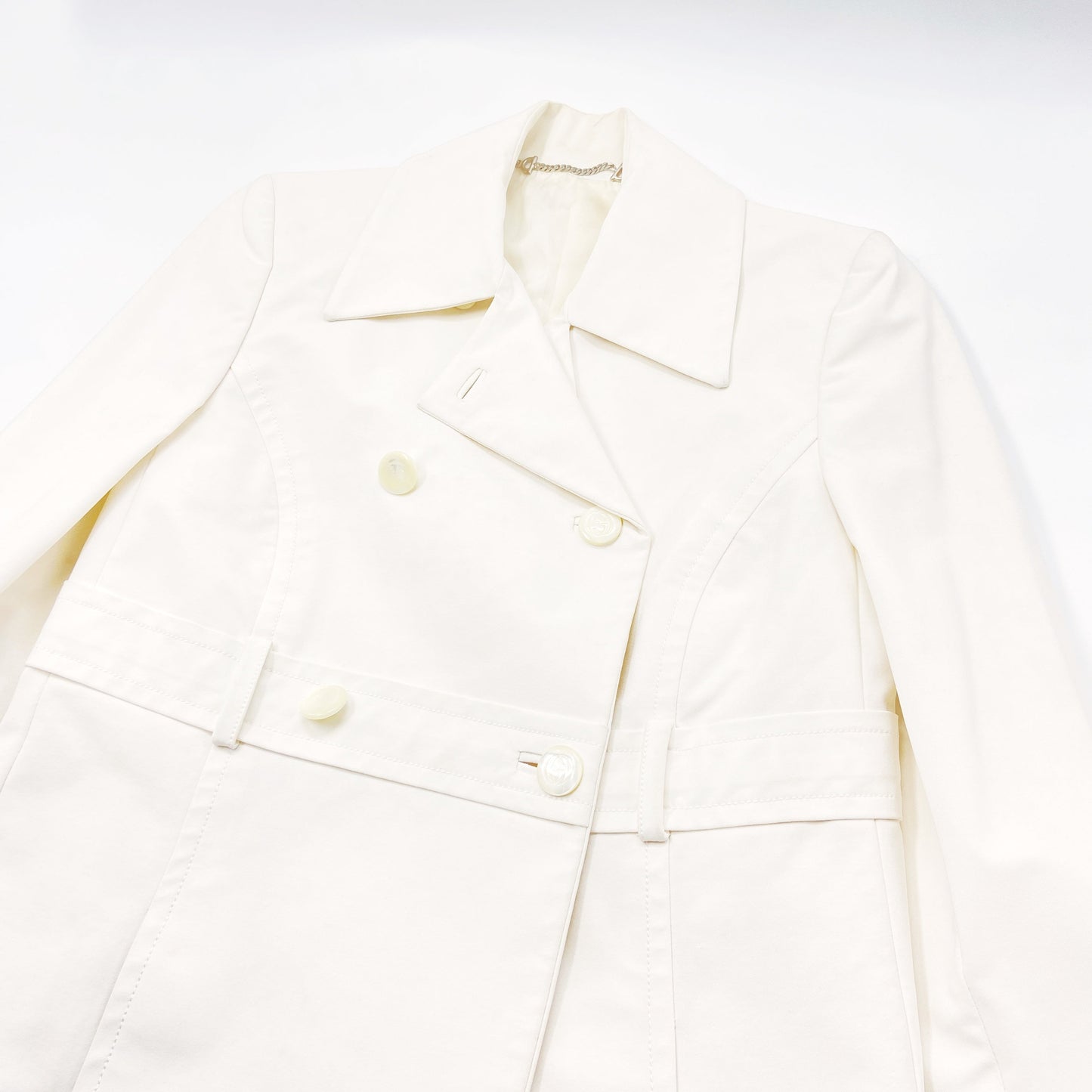 Gucci Spring 1996 Tom Ford Double-Breasted White Short Coat 38
