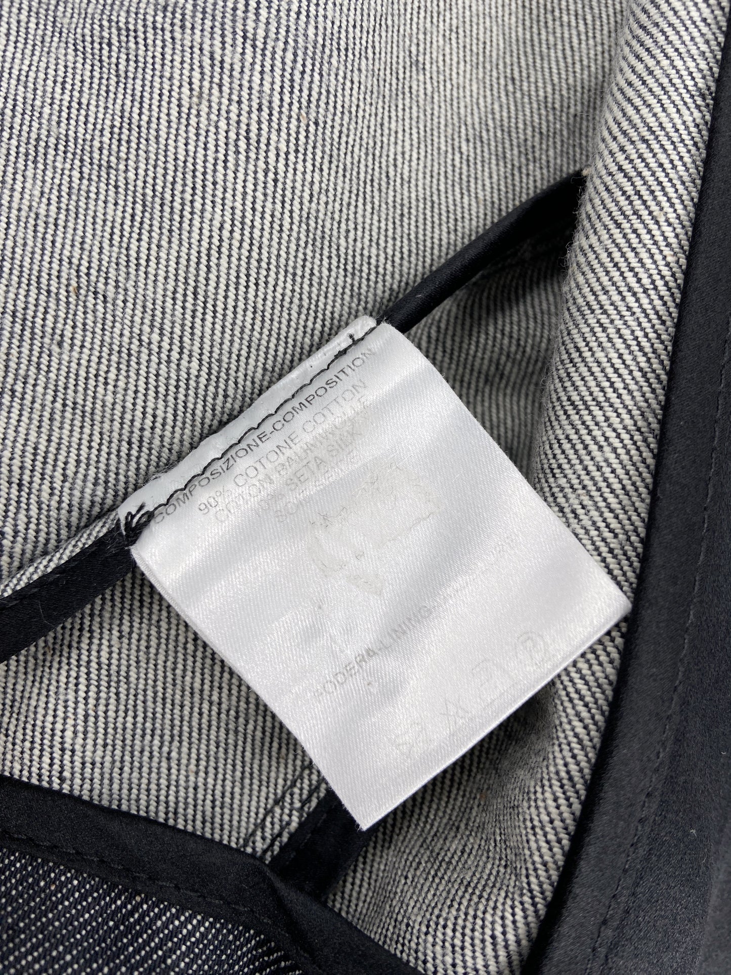 Gucci Spring 2003 Tom Ford Plunge Cropped Denim Jacket Top 38