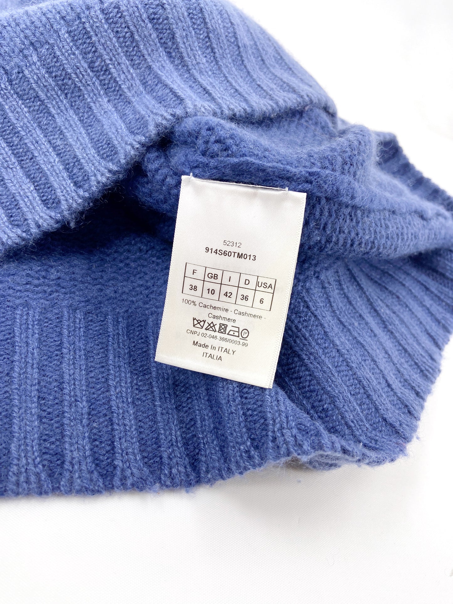 Christian Dior Iconic “ J’ADIOR ” Baby Blue Cashmere Crop Sweater 42