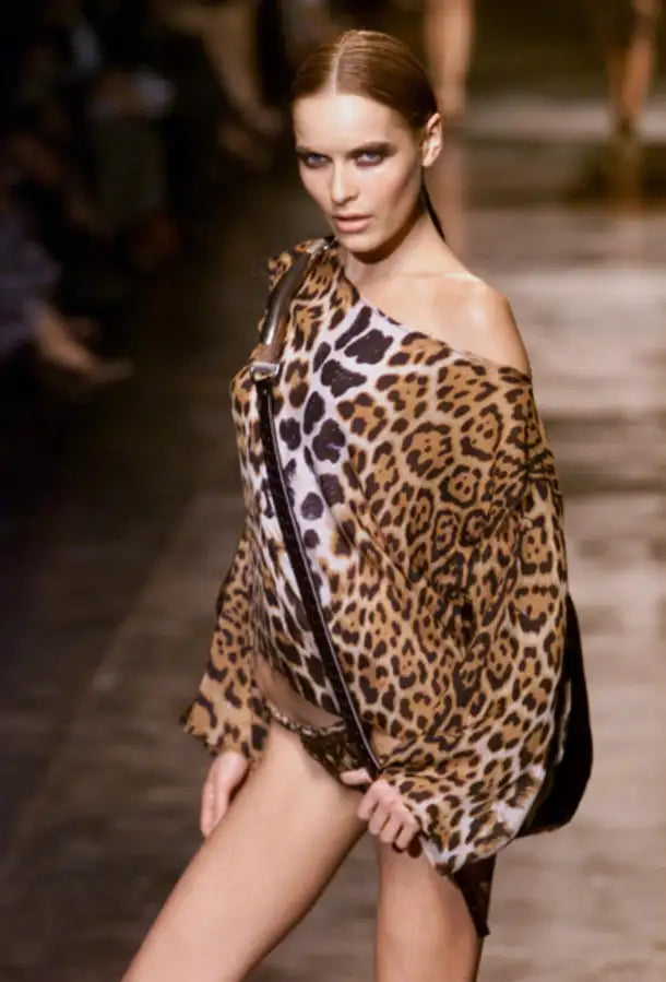 Yves Saint Laurent Rive Gauche Spring 2002 Tom Ford Iconic Runway Leopard/ Cheetah Print Oversized Silk Blouse Top 40