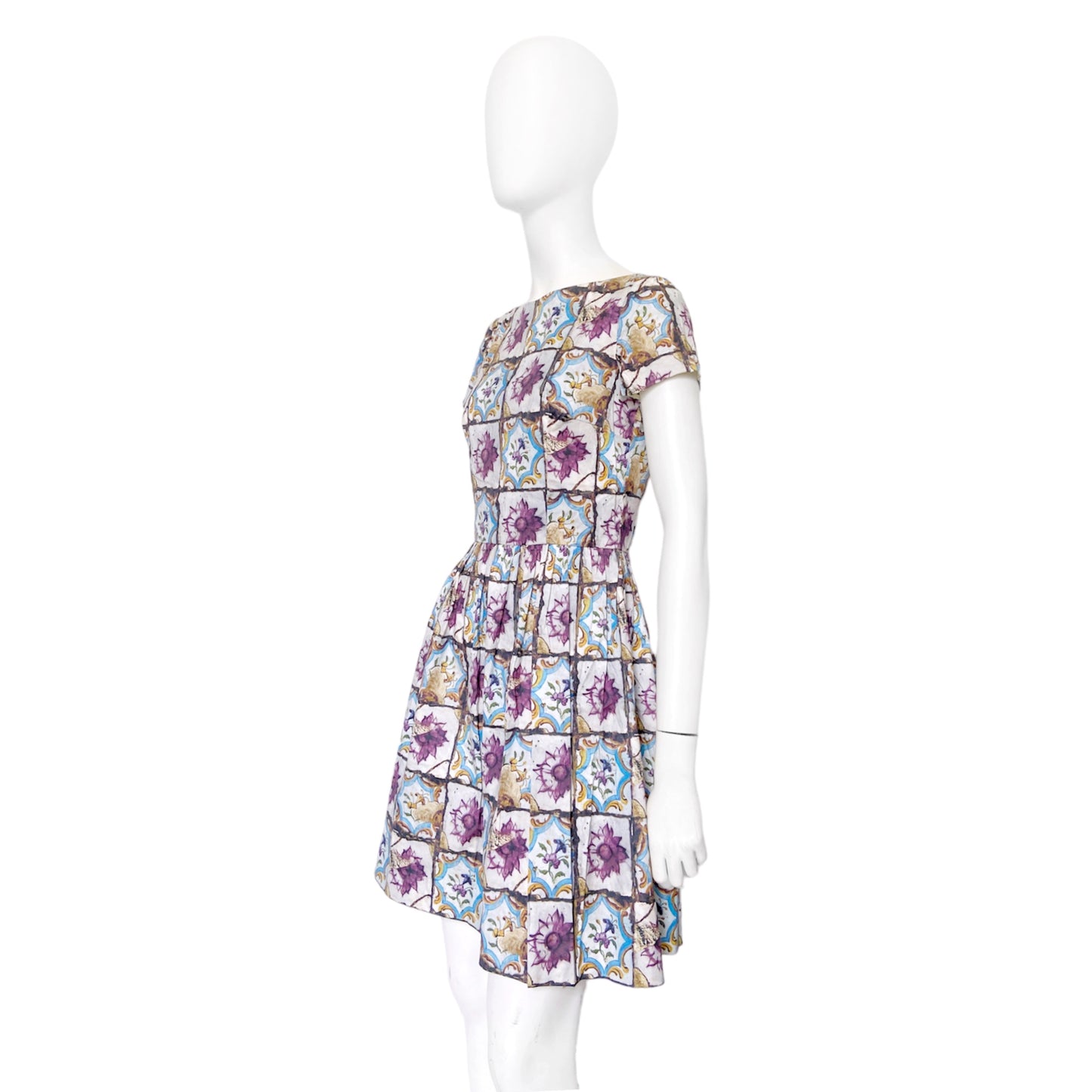Prada Spring 2011 Floral Ceramic Plate Cinched Dress