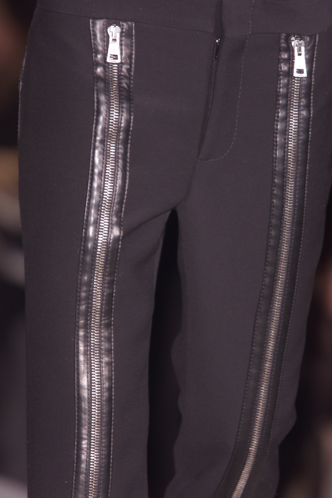 ICONIC Gucci Fall 2001 Tom Ford Black Wool & Leather Zipper Pants 42