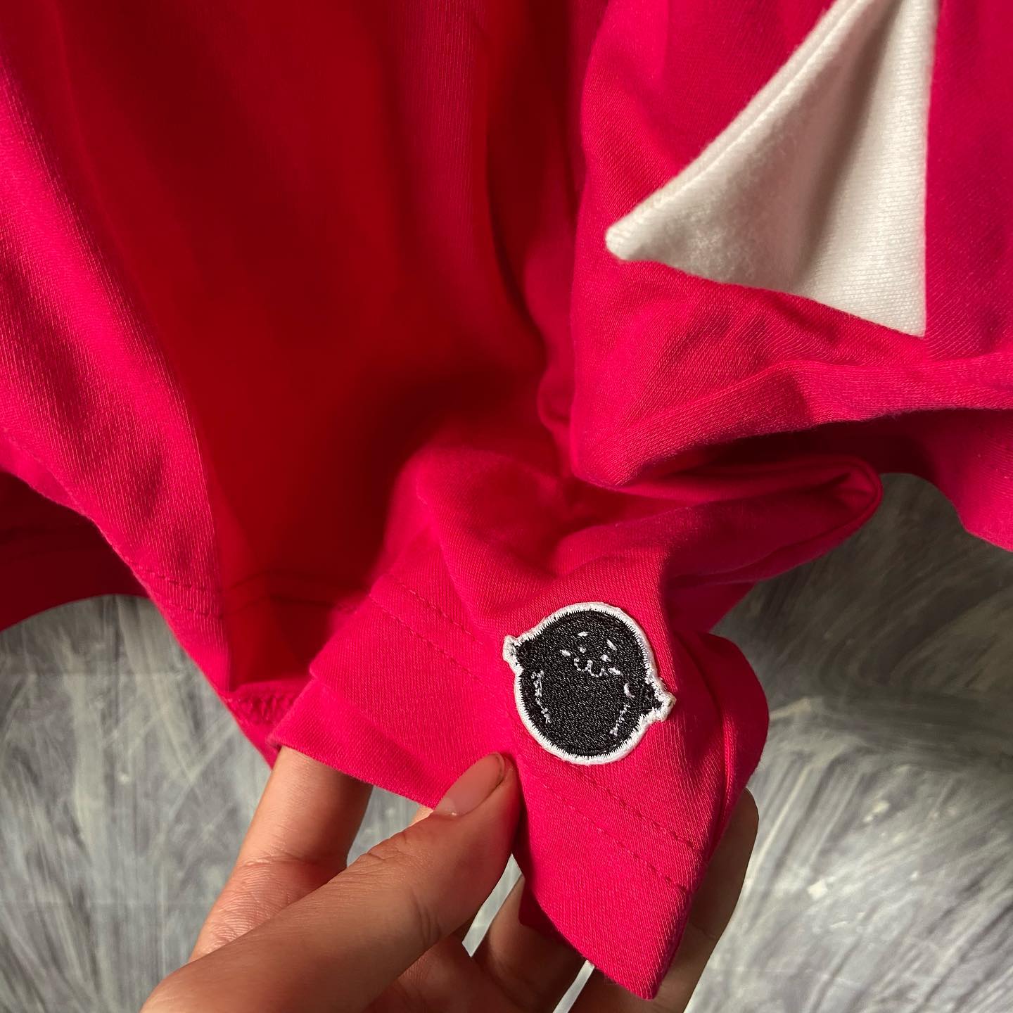 20471120 hyoma shark eyeholes hood jacket Size s