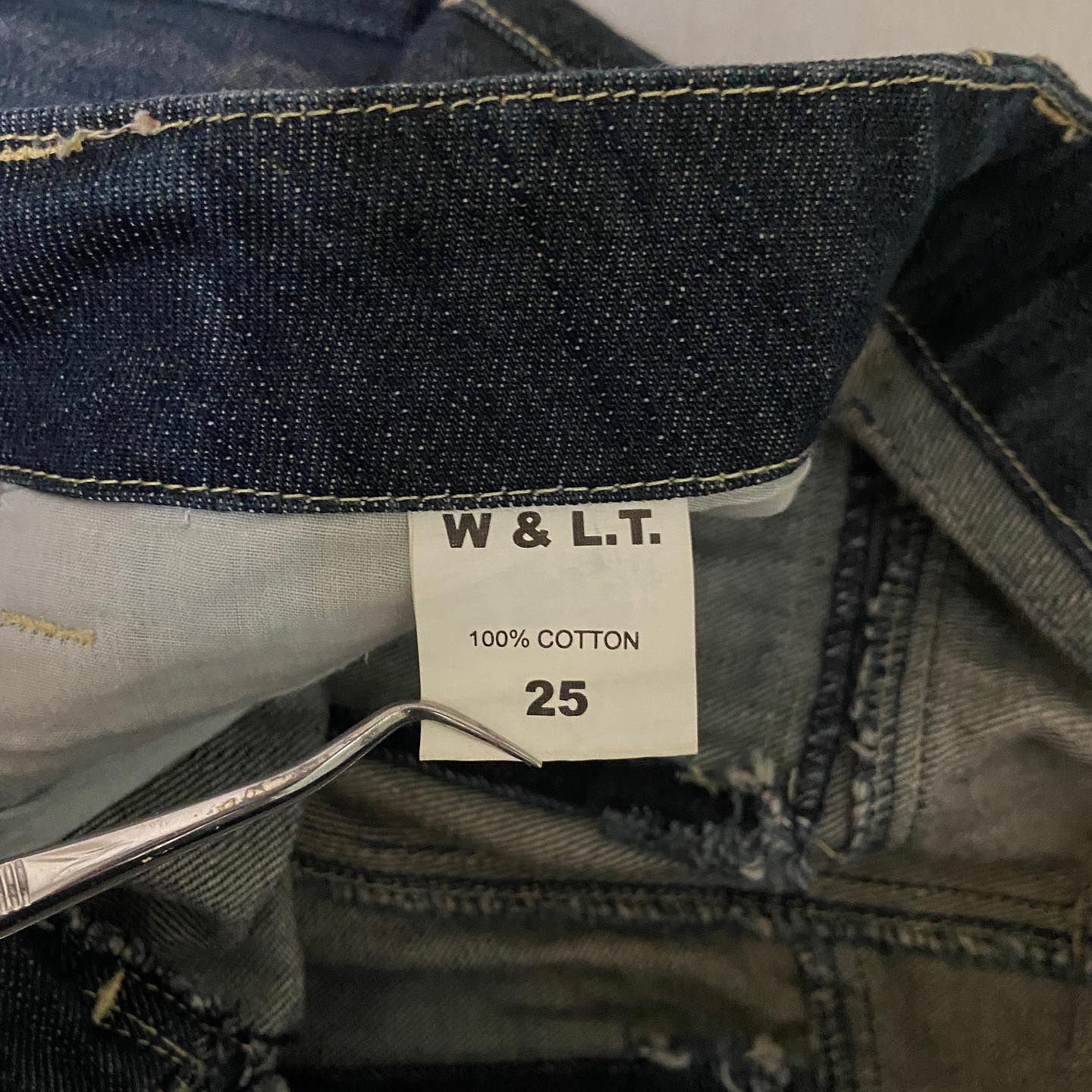 W< jeans 25