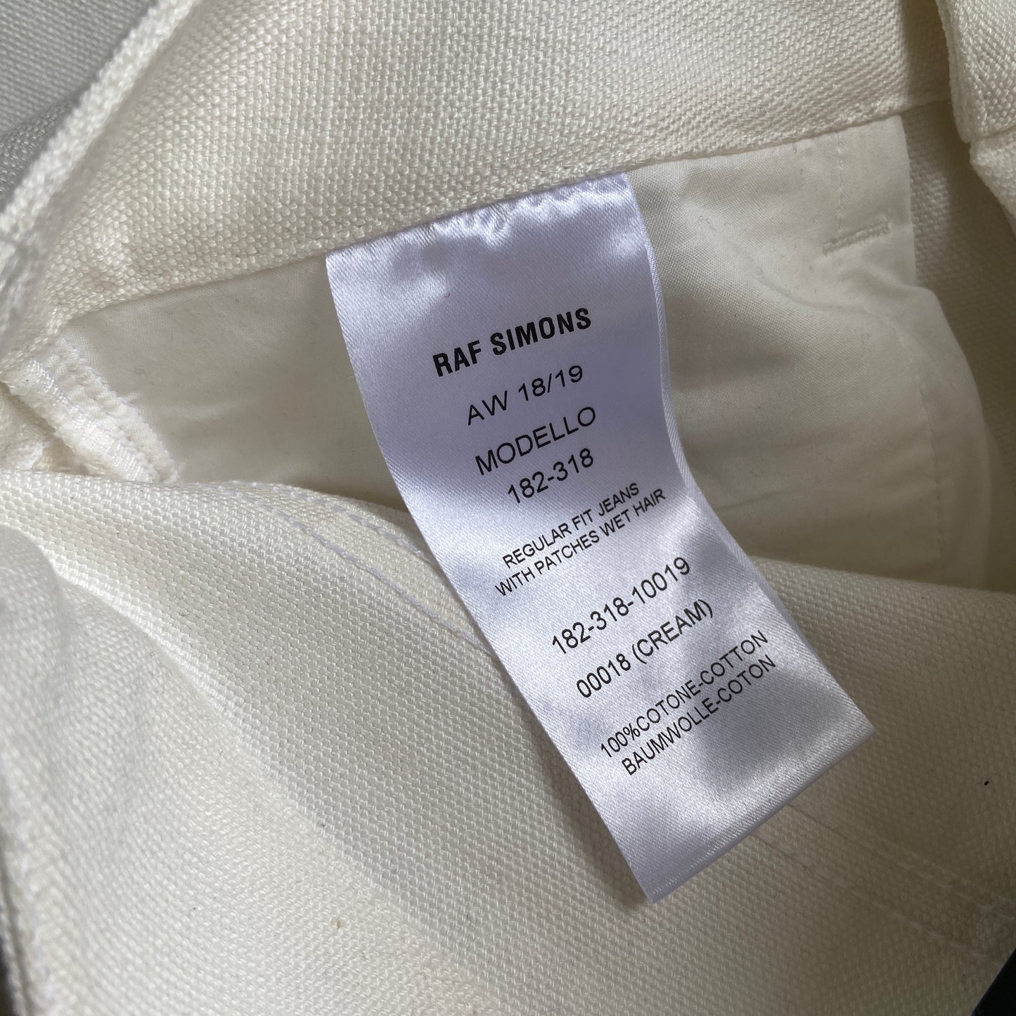 Raf Simons aw18 cream Christian f. jeans with wet hair 30