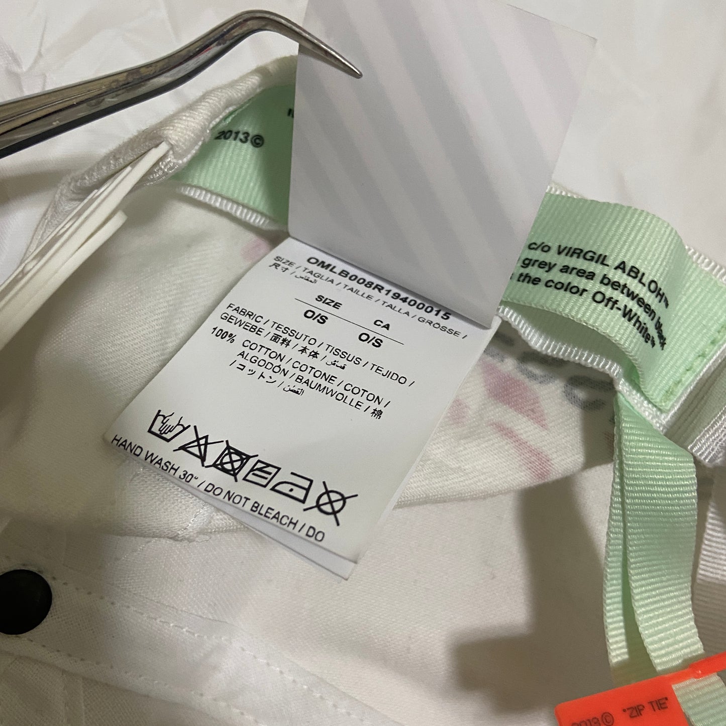 Off-White “Impressionism” stripe hat