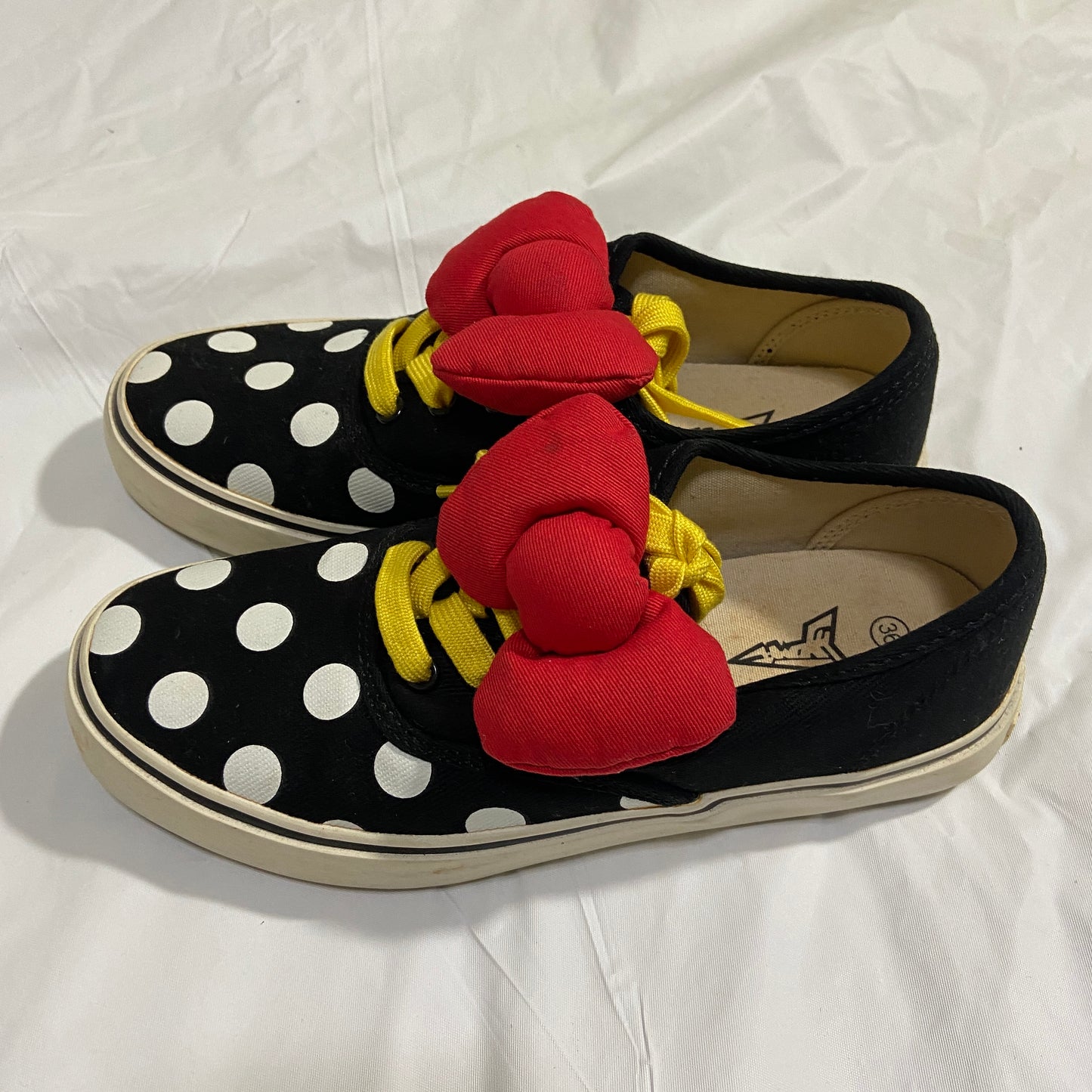 20471120 bow shoes 36