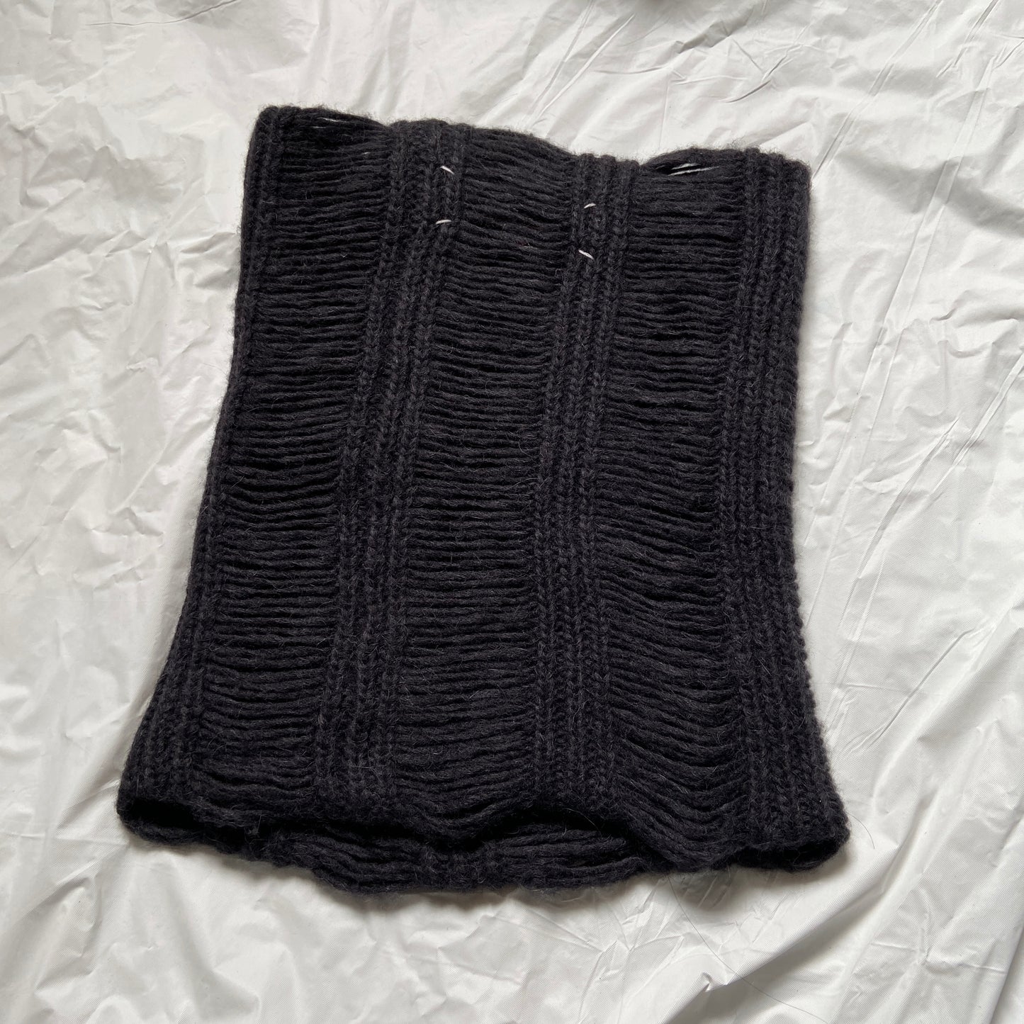 Maison Martin Margiela Fall 2009 logo spider alpaca wool knit neckwarmer scarf snood