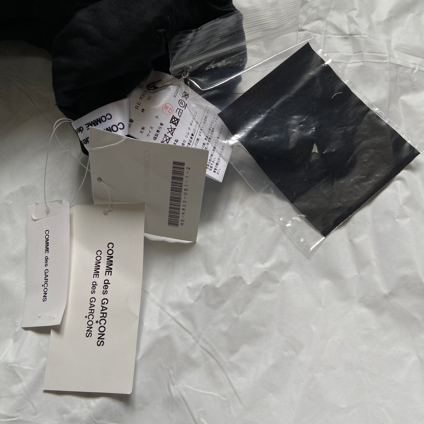 Comme des garçons ss20 ruffles flower arm sleeve