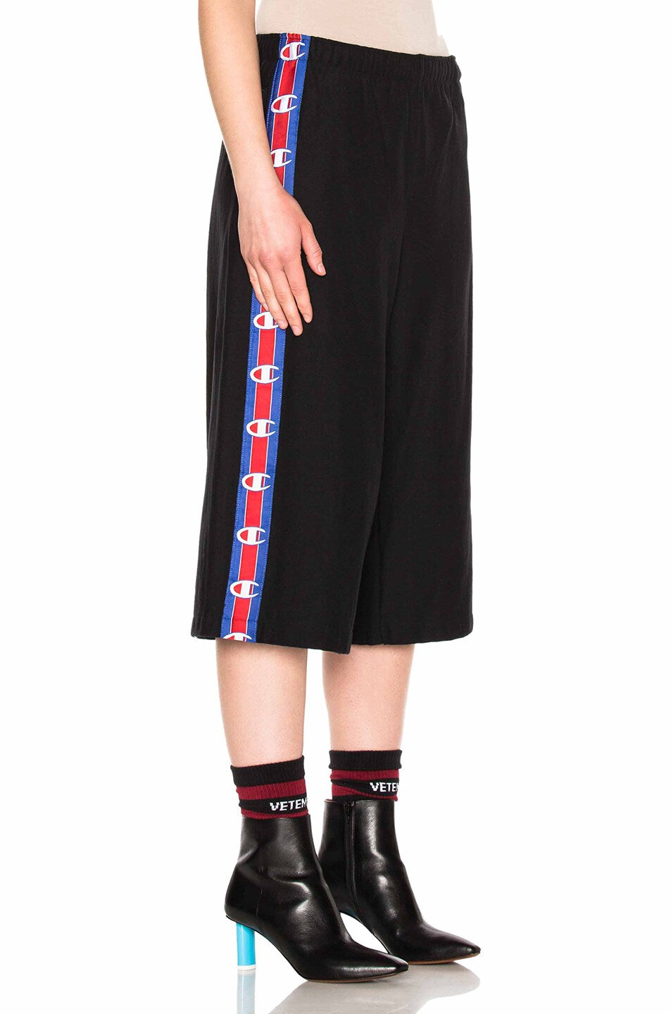 Vetements x champion tape sweatpants shorts with back slit L