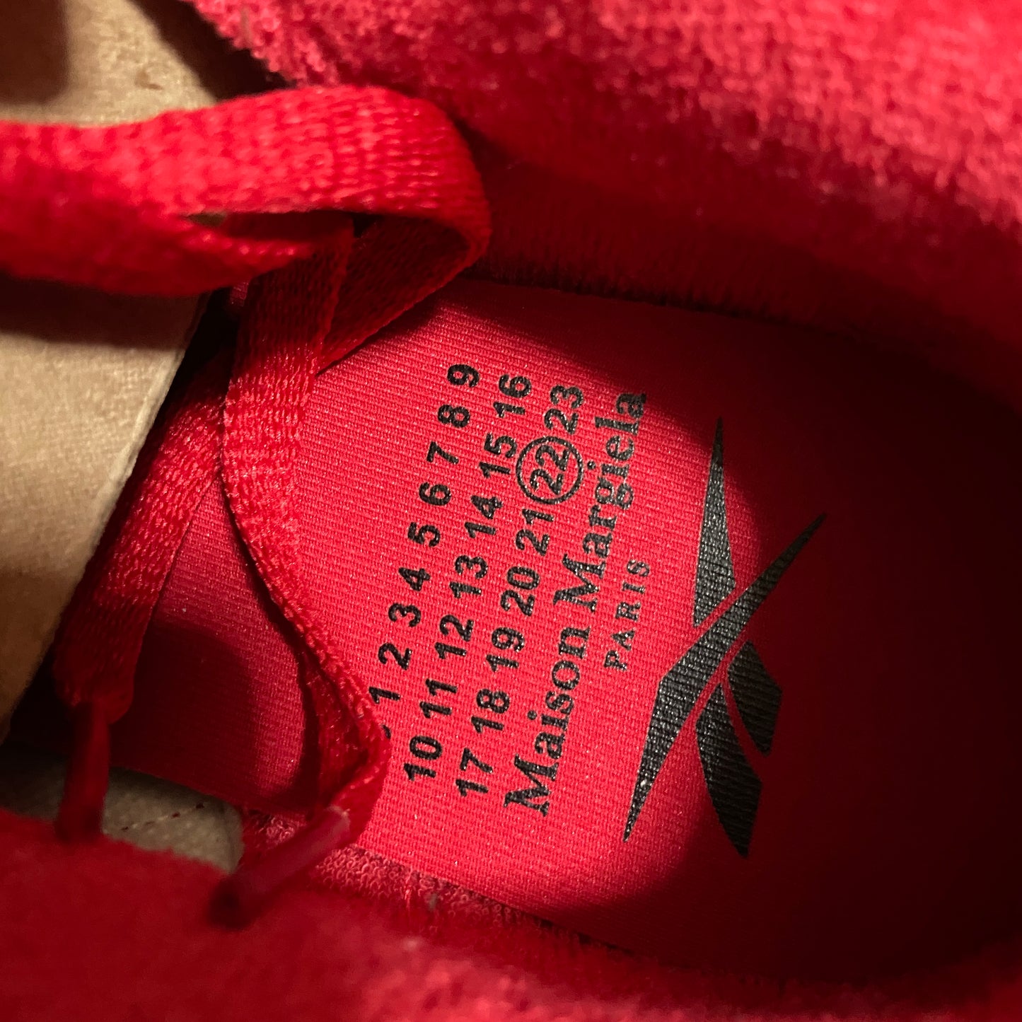 Maison margiela x Reebok tabi red classics low 43