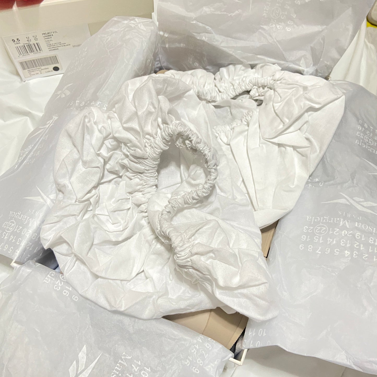 Maison margiela x Reebok tabi red classics low 43