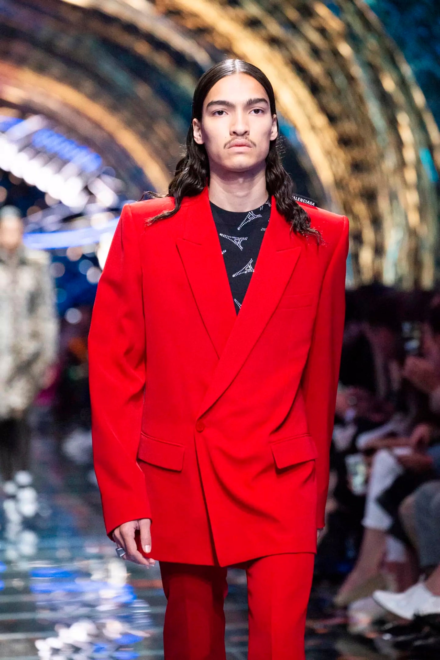 Balenciaga Bwnt ss19 runway set red 80s boxy shoulder blazer pants suit set 44