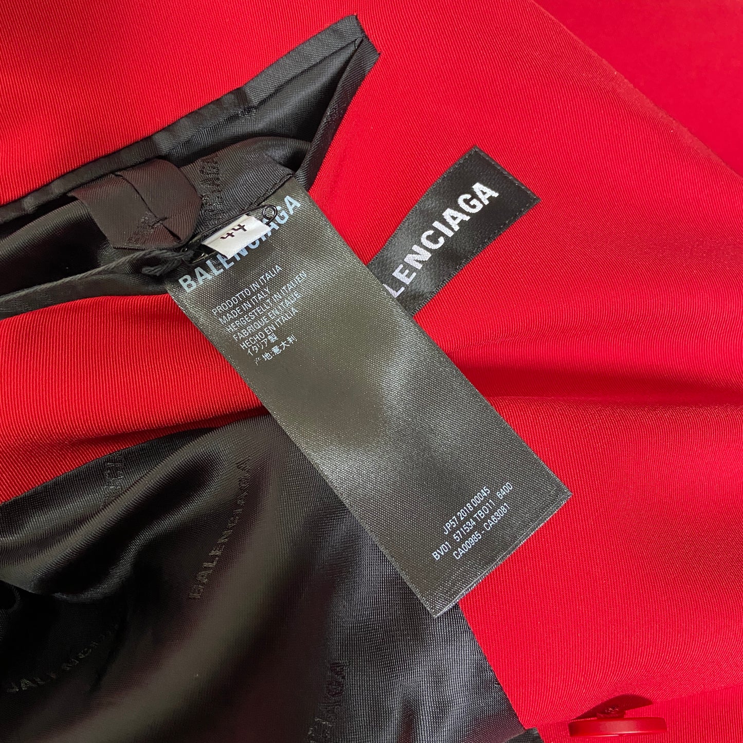 Balenciaga Bwnt ss19 runway set red 80s boxy shoulder blazer pants suit set 44