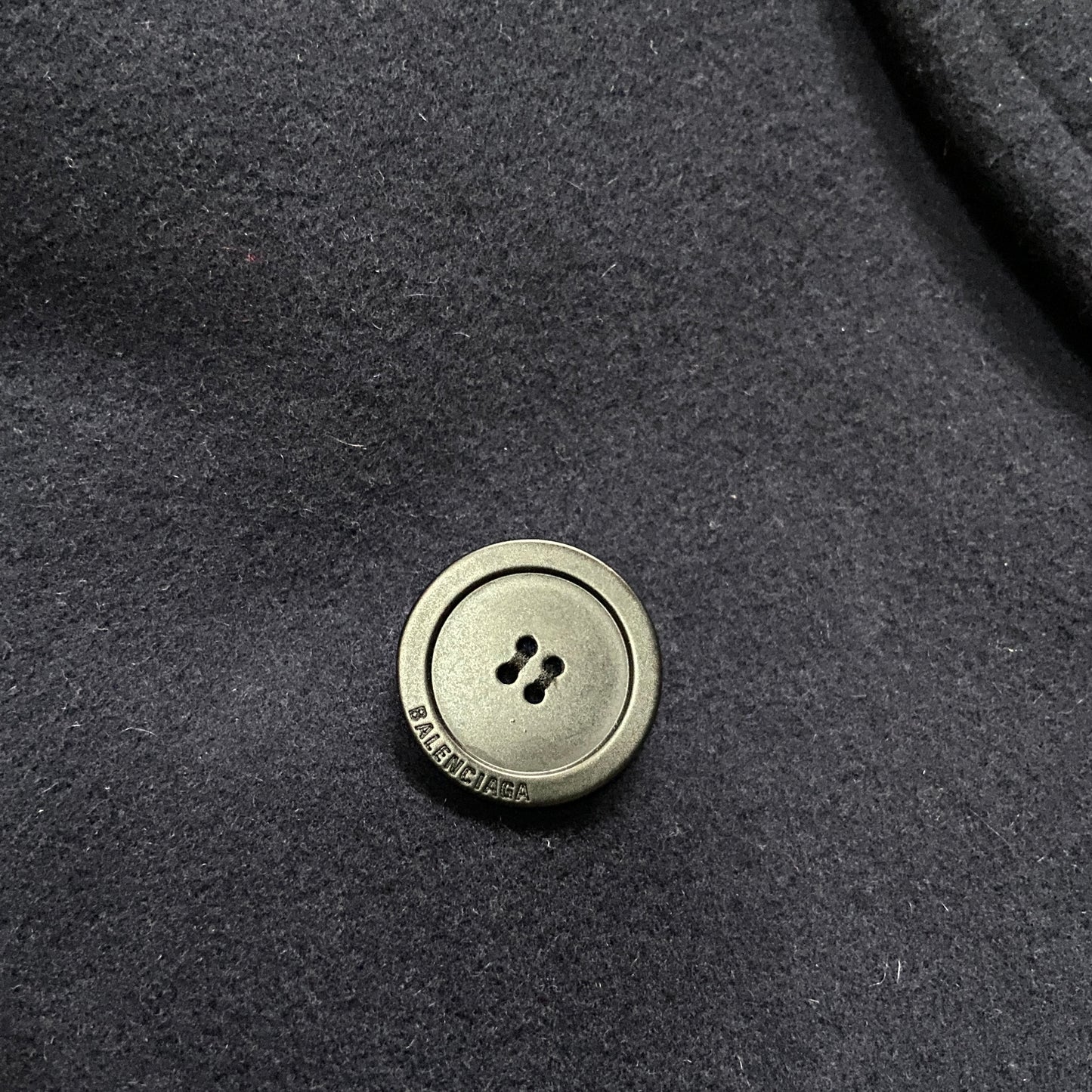 Balenciaga Ss19 runway 80s boxy shoulder camel wool coat jacket 48