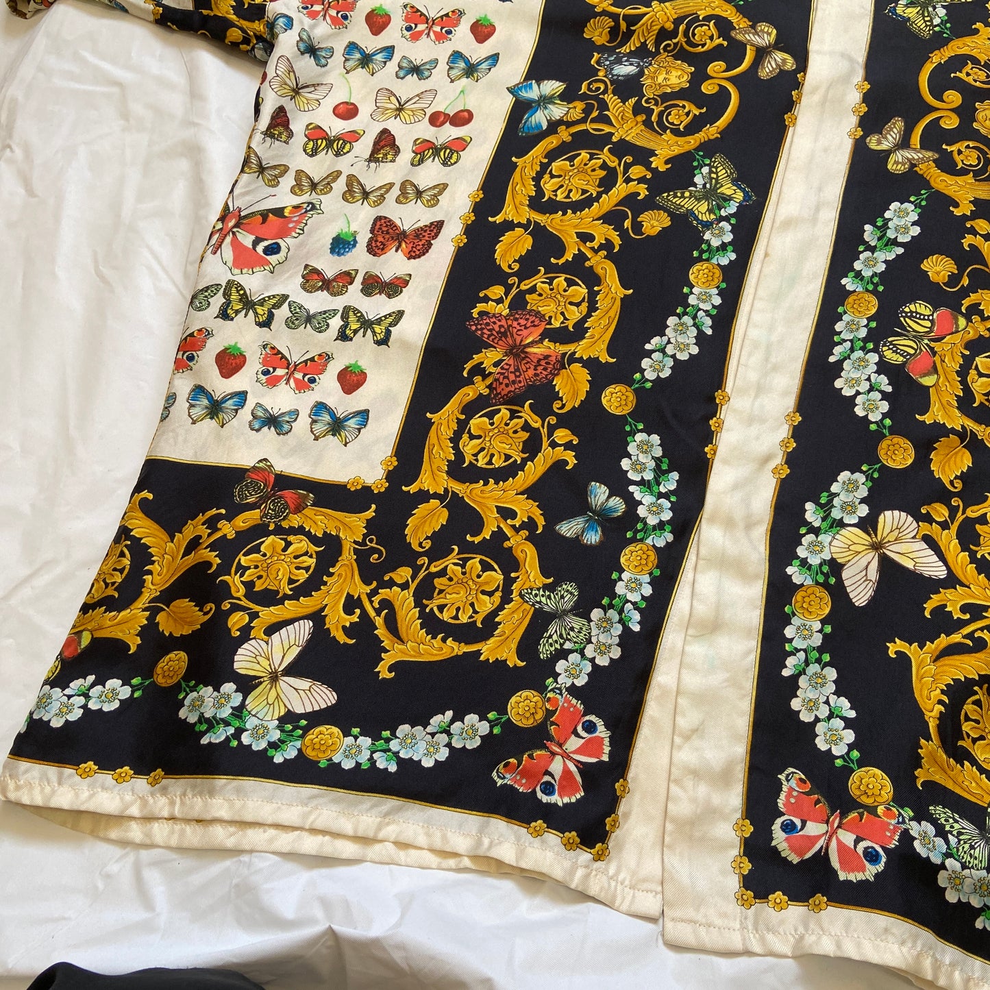 Gianni versace ss1995 butterfly print silk shirt