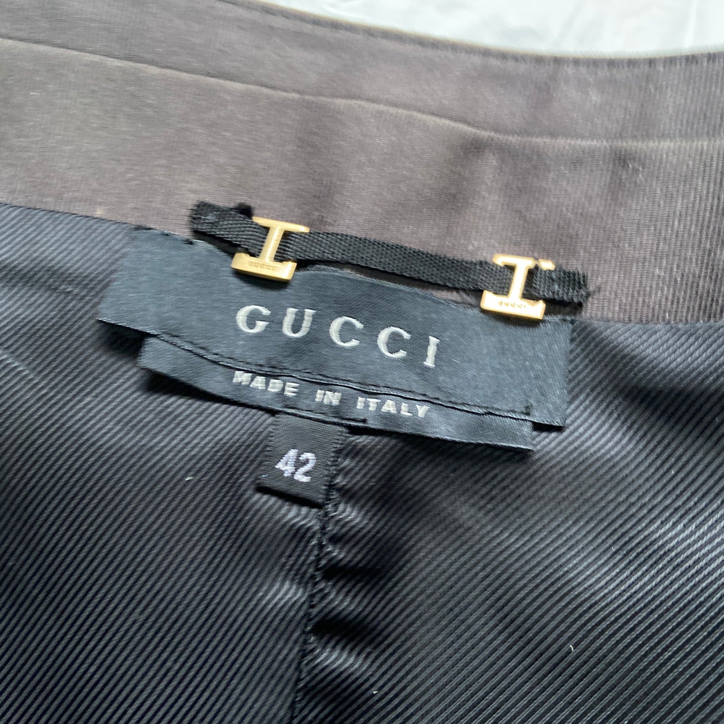 Gucci by Tom ford 2003 off shoulder corset bondage top 42