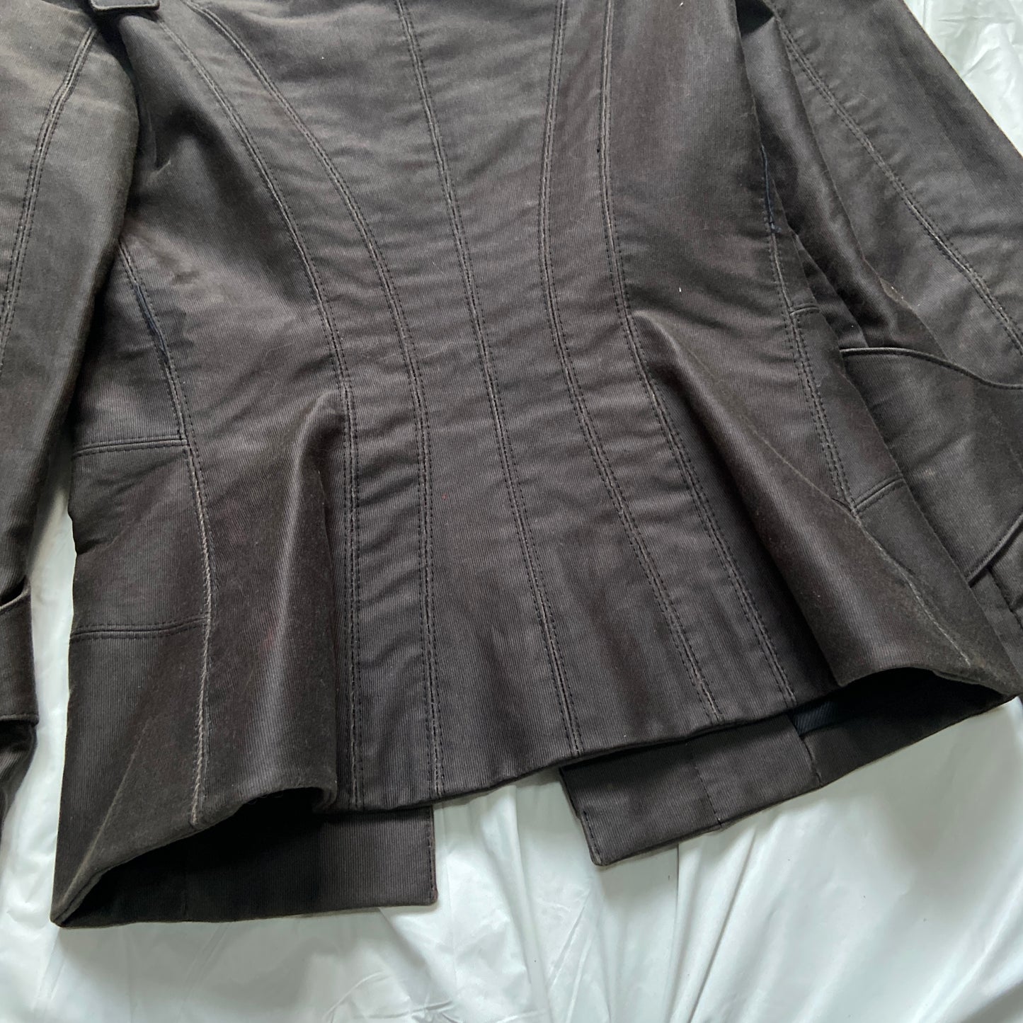 Gucci by Tom ford 2003 off shoulder corset bondage top 42