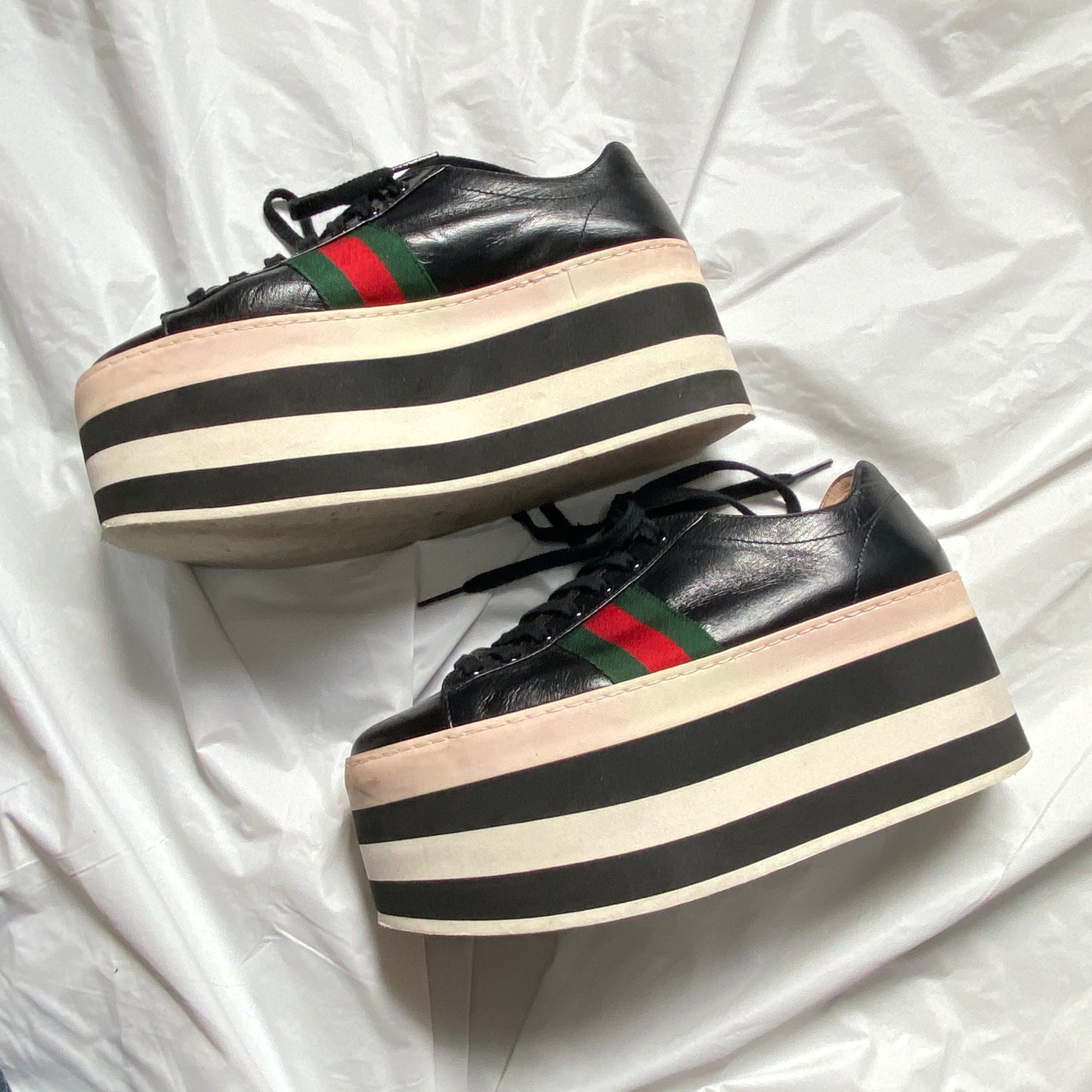 Gucci Peggy black platform ace sneaker 37