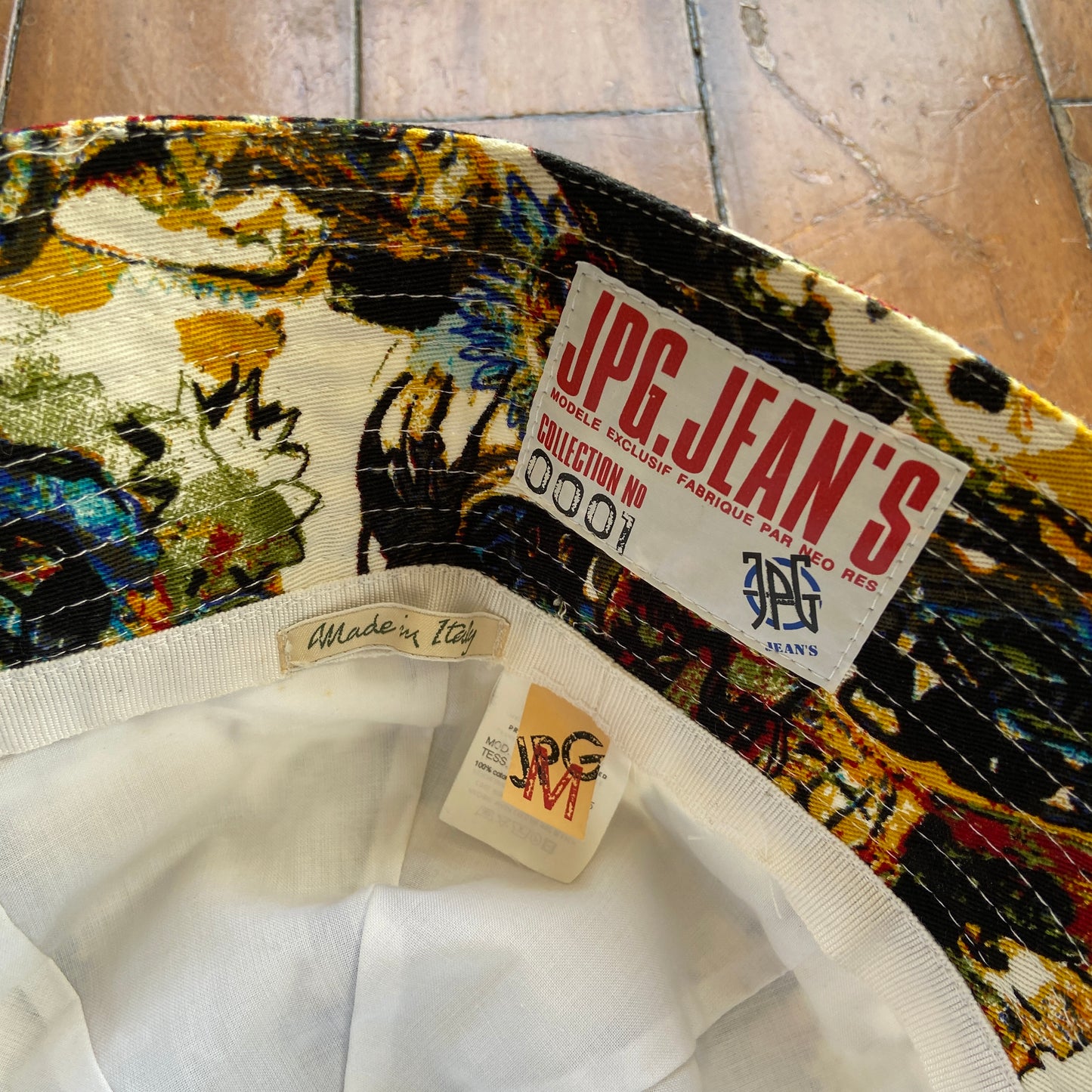 Jean Paul Gaultier x jean Michel Basquiat ss00 print denim bucket hat M