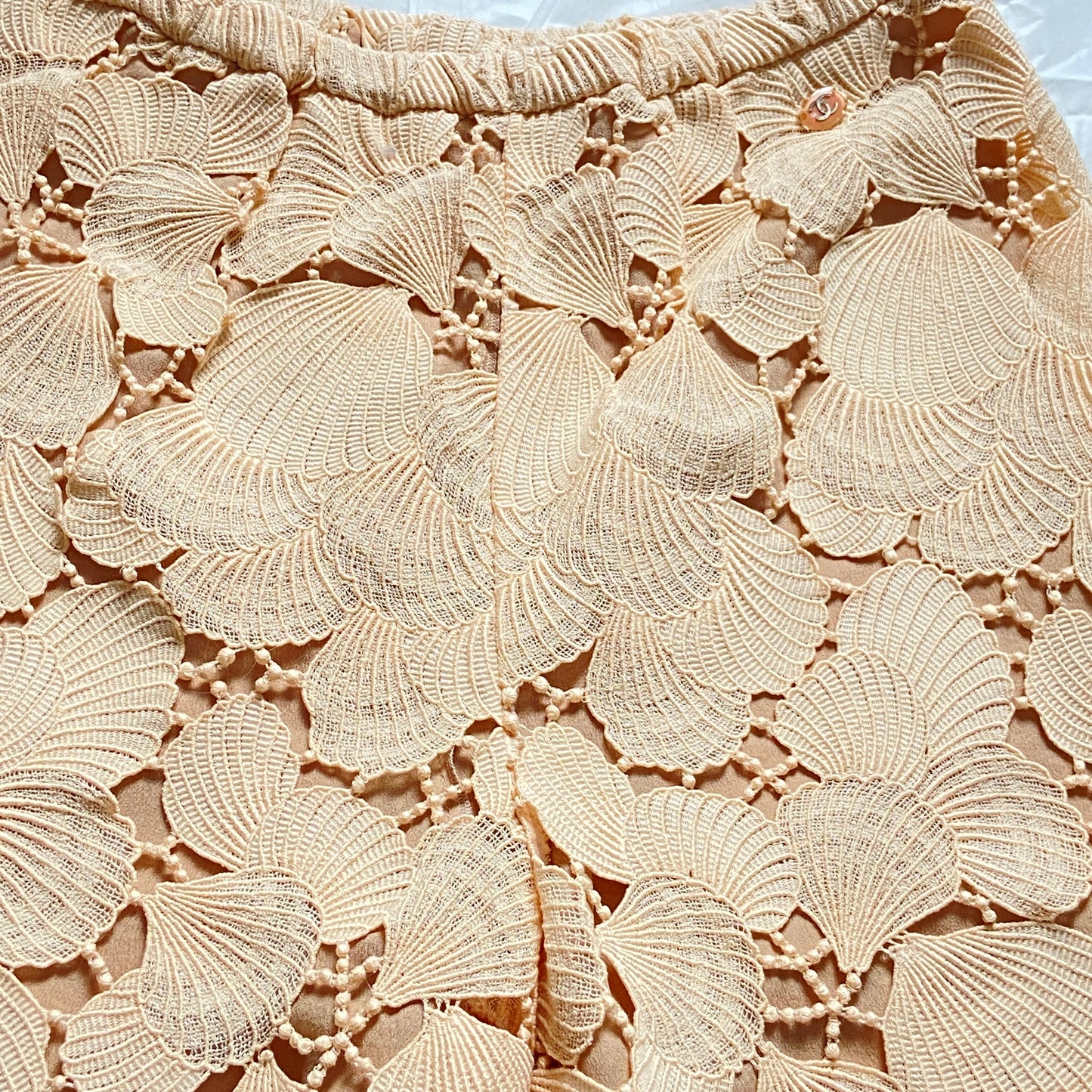 Chanel Karl seashell floral embroidery pink shorts 38