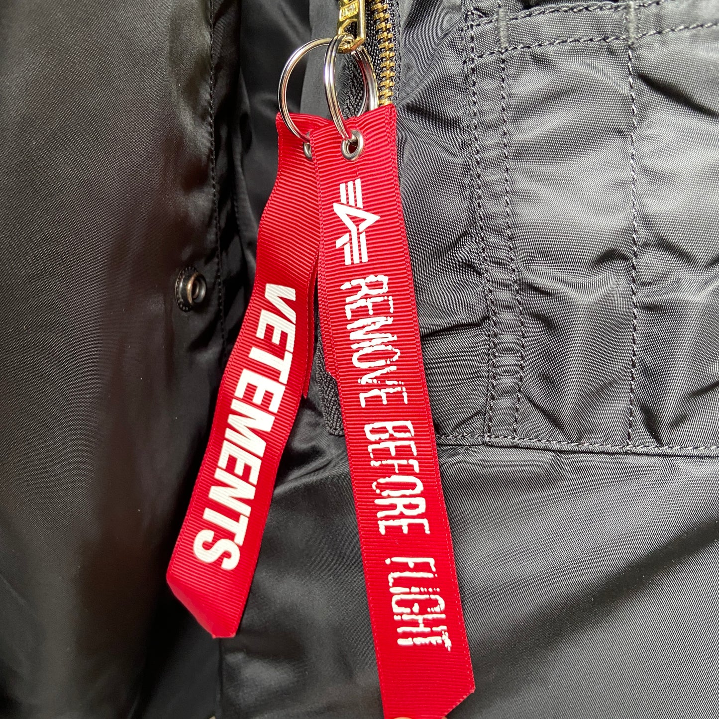 Vetements alpha industries black/orange reversible oversized bomber jacket L