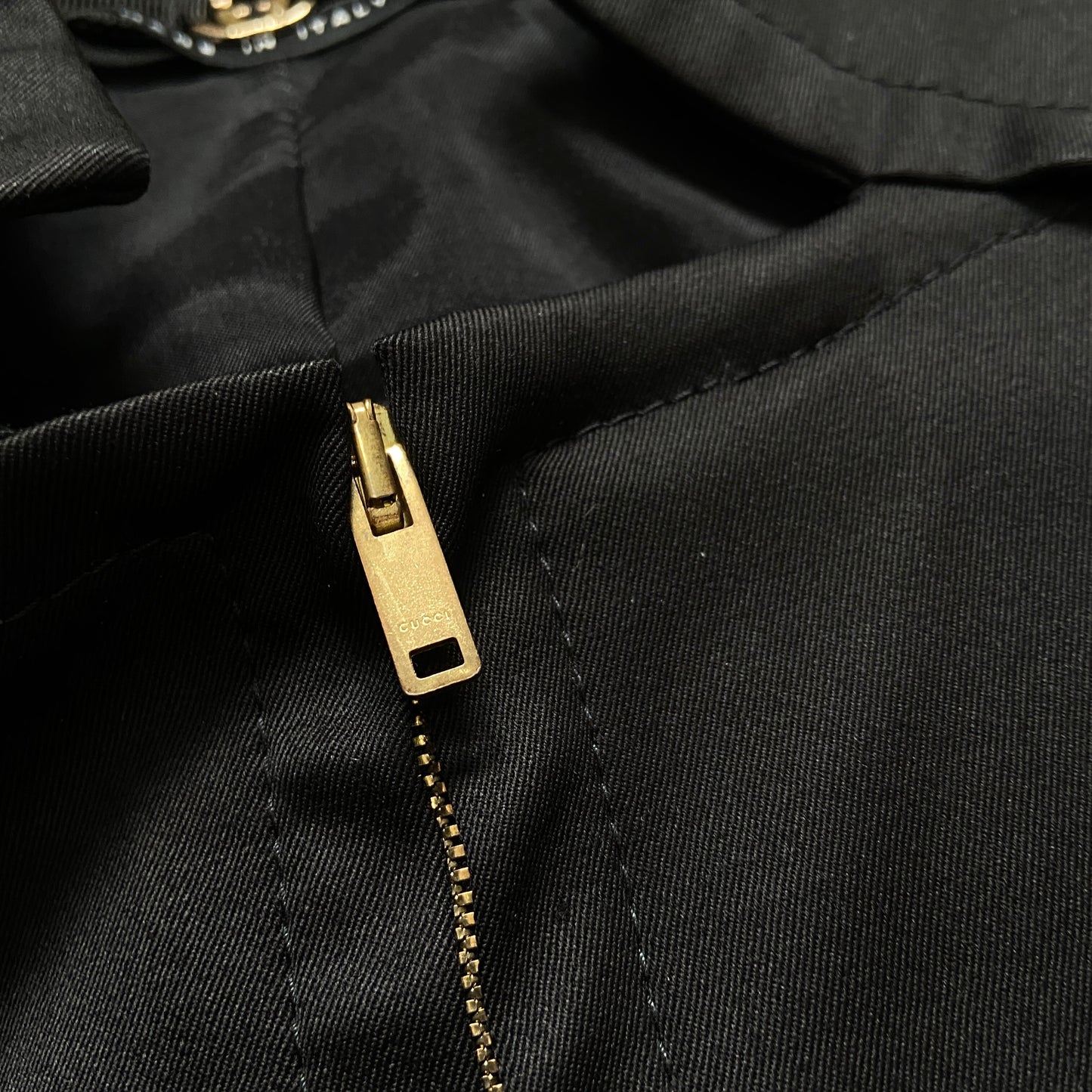 Gucci Tom Ford 2004 fall black leather belt jacket flared sleeves