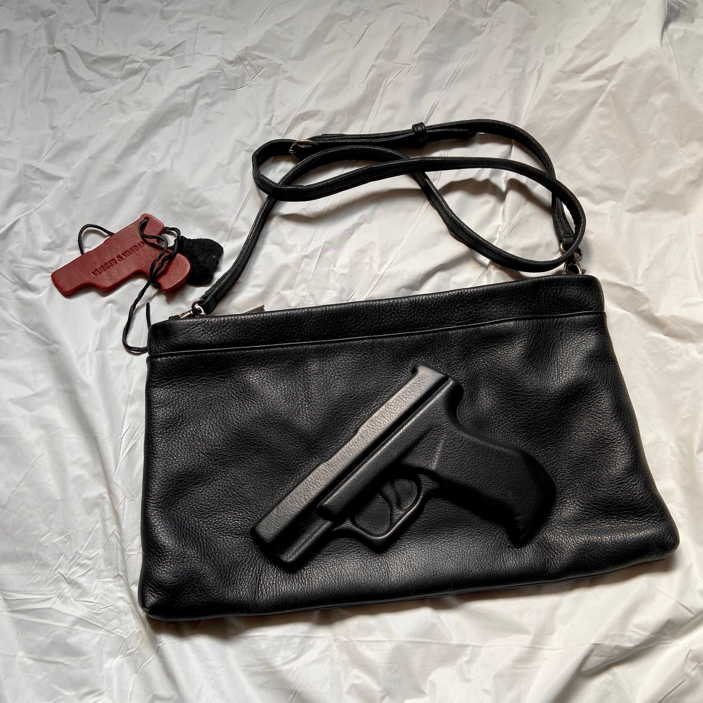 Vlieger and Vandam gun leather bag clutch