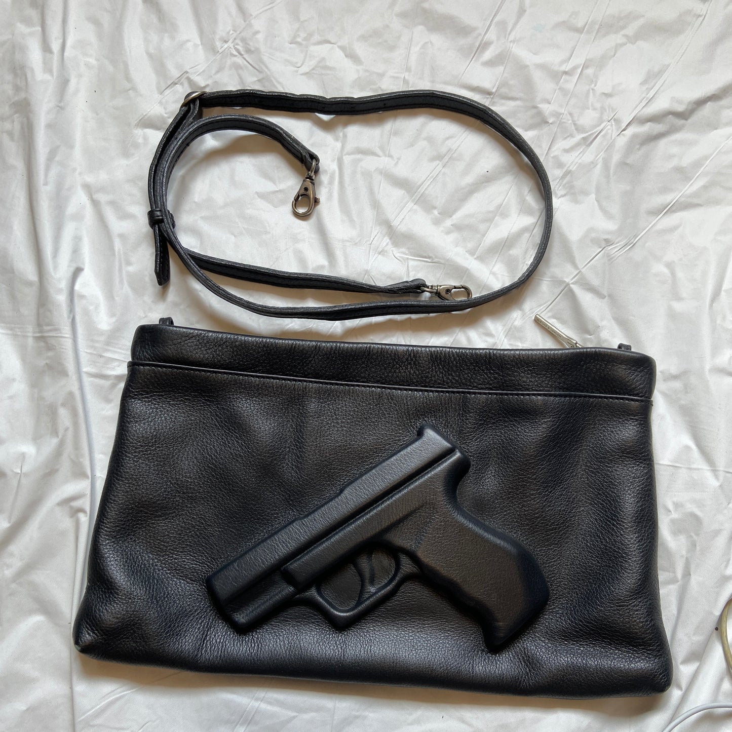 Vlieger and Vandam gun leather bag clutch