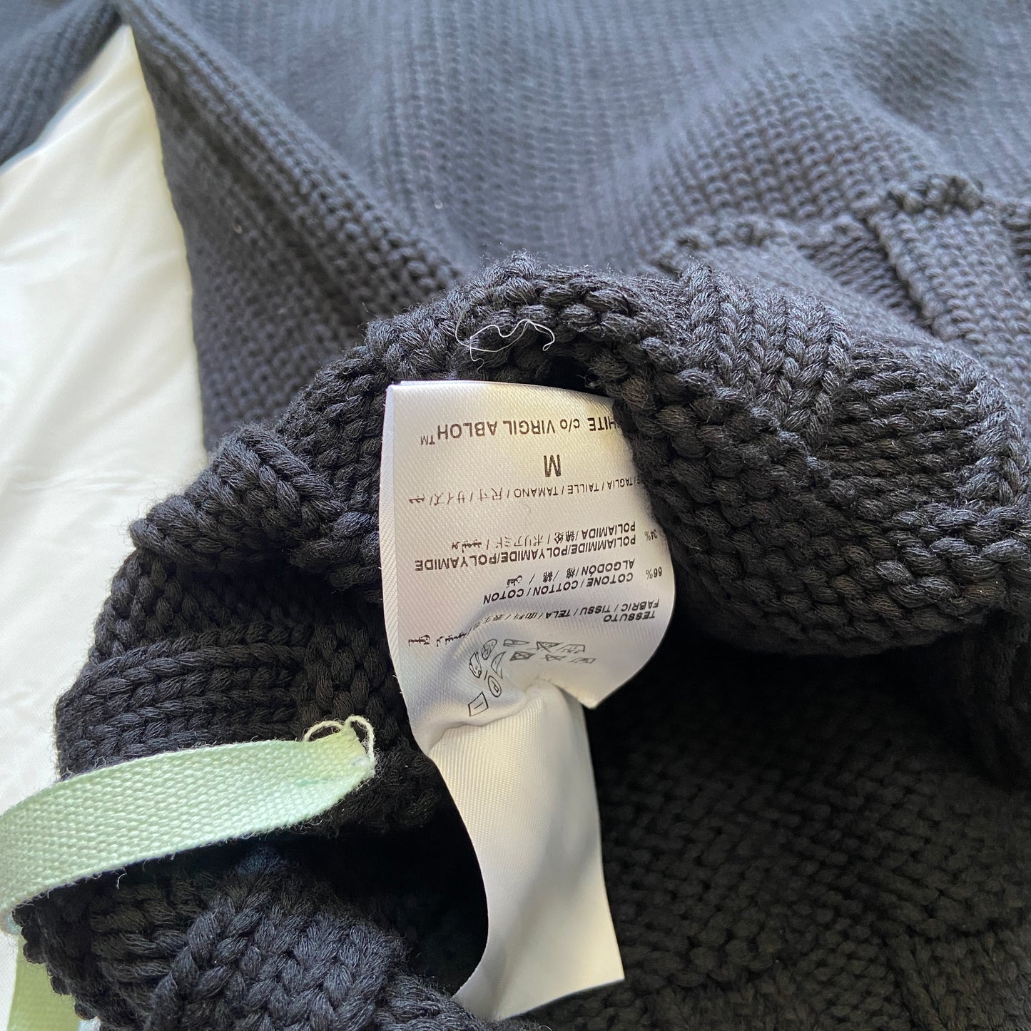 Off white spring 2017 scorpion mens red black cable knit sweater M