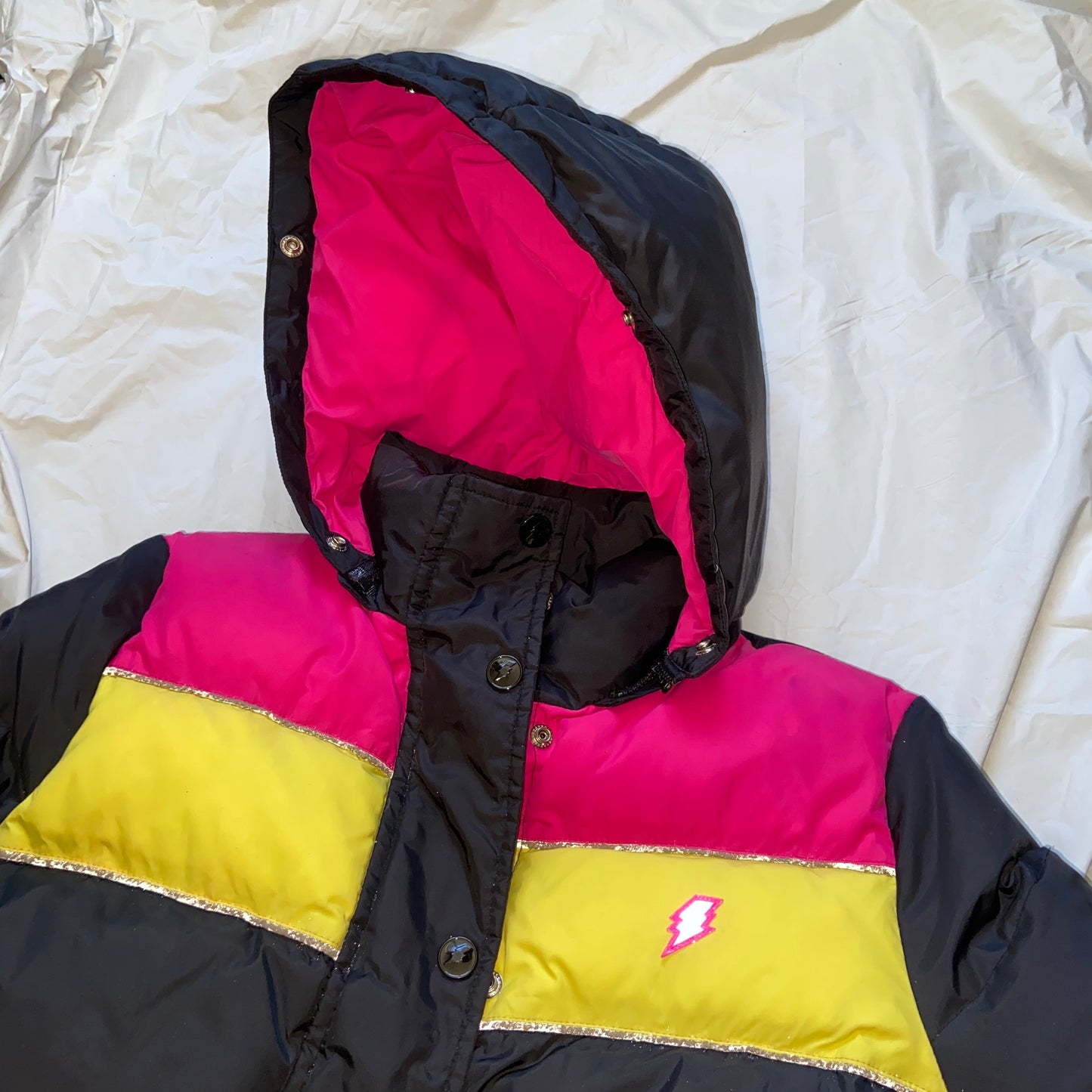 W< "KISS THE FUTURE" goose down puffer jacket with hood M