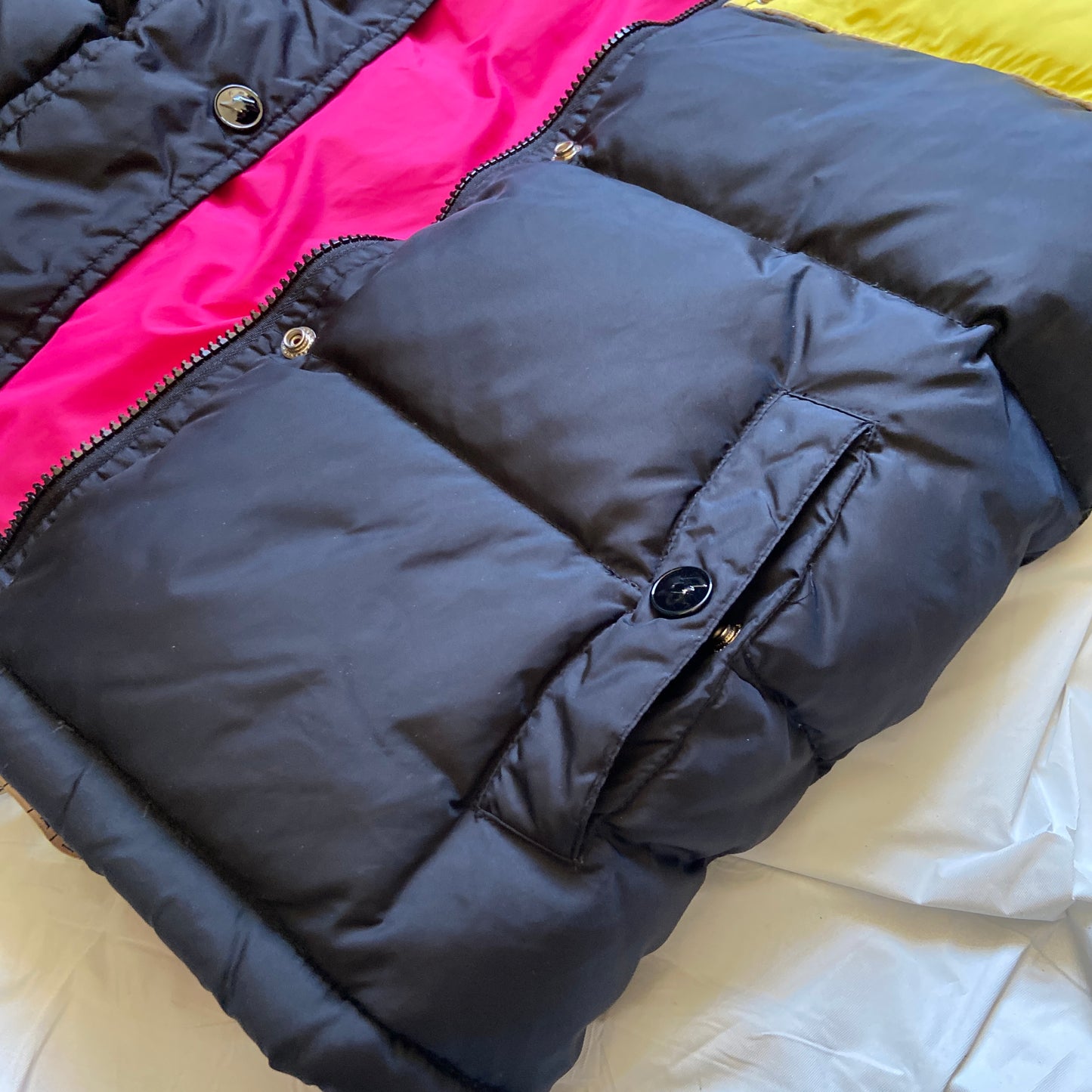 W< "KISS THE FUTURE" goose down puffer jacket with hood M