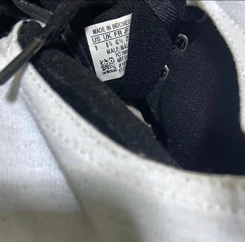 Jeremy Scott Gorilla sneakers