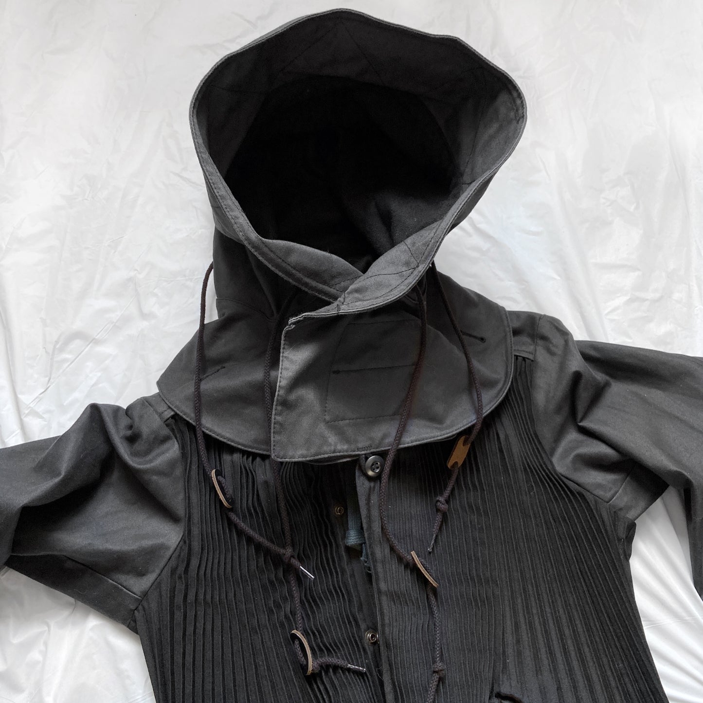 Junya Watanabe Fall 2010 pleated coat jacket with giant detachable hood