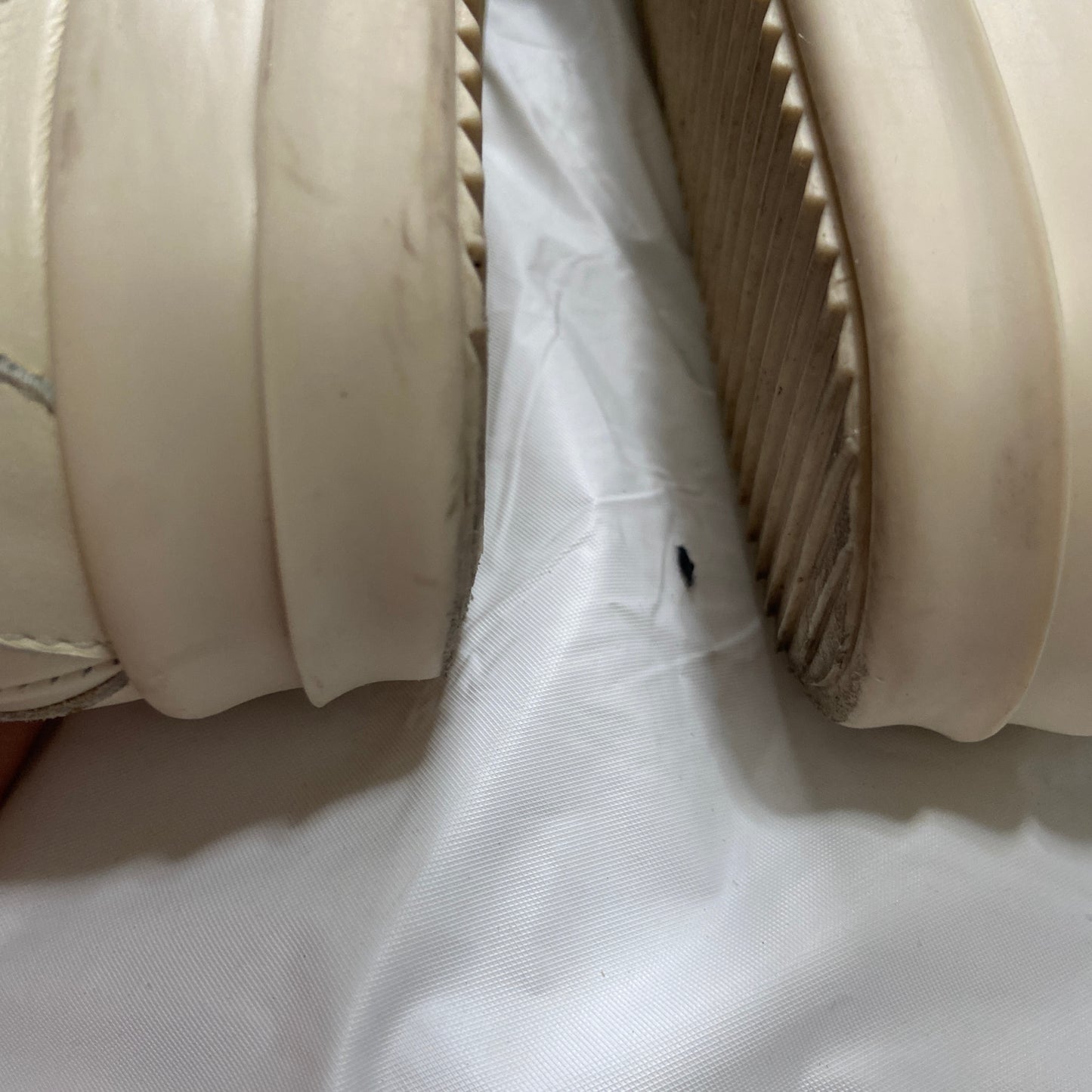 Rick owens milk white geobasket 40