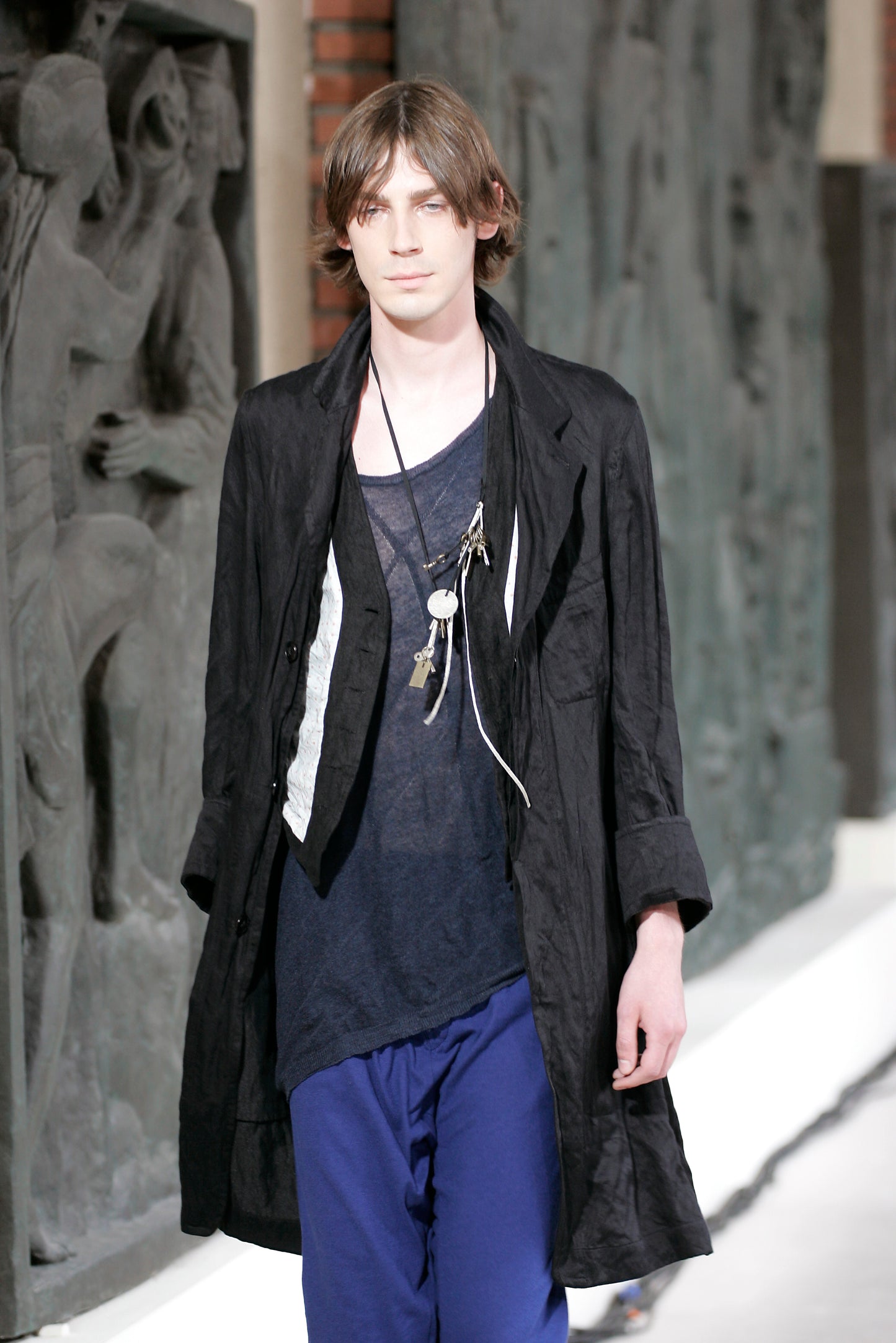 Ann Demeulemeester Spring 2006 Men’s Navy Wrinkled Coat XXS