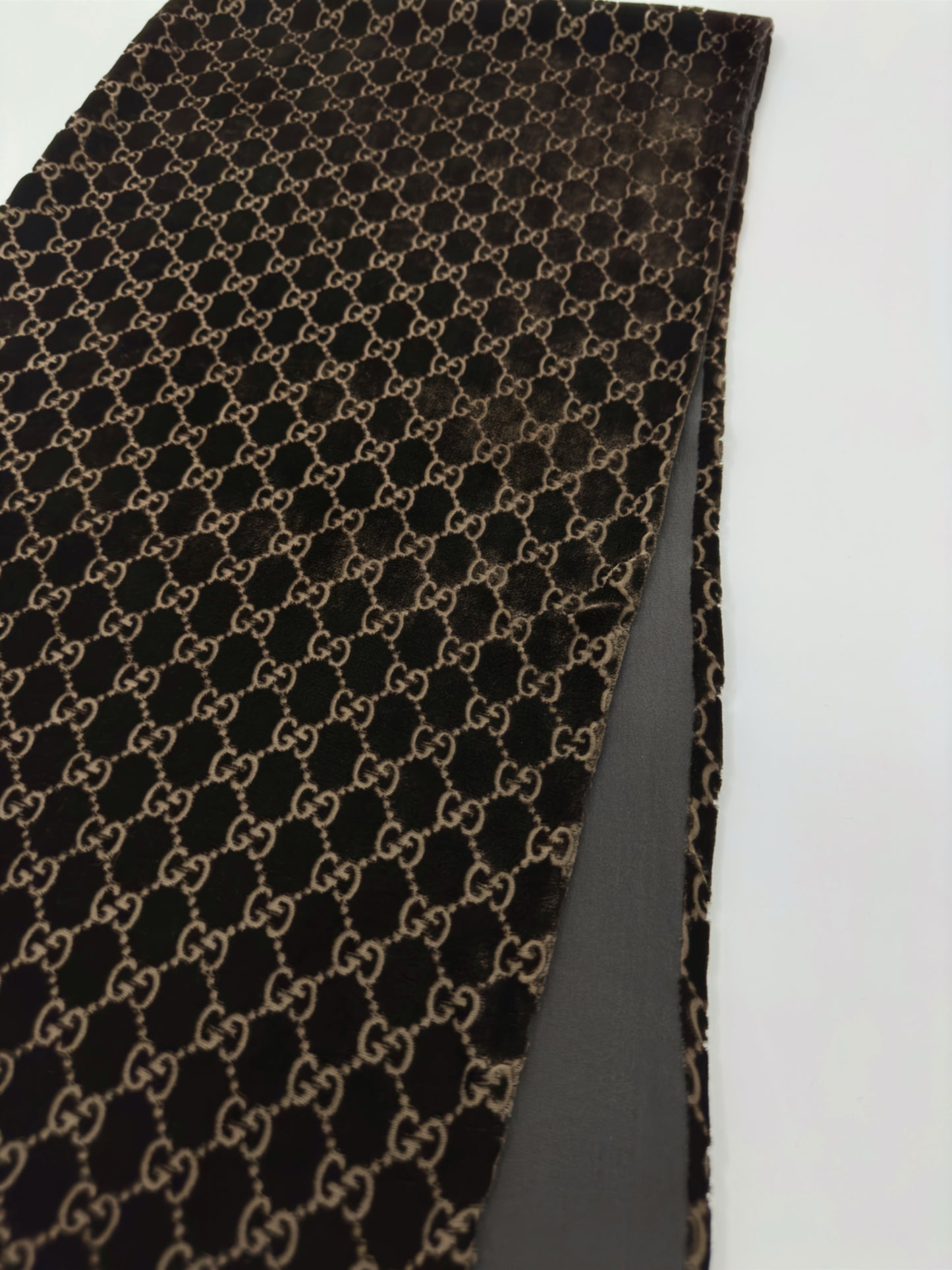 Gucci Fall 1997 Tom Ford Brown Monogram Velvet Scarf