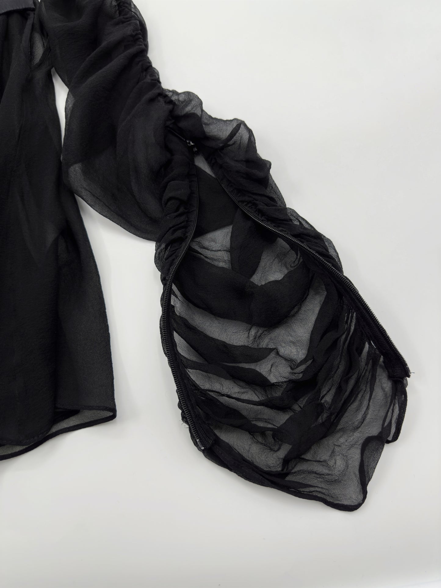 Gucci Fall 2005 Black Drop Shoulder Ruched Sheer Pure Silk Satin Top 40