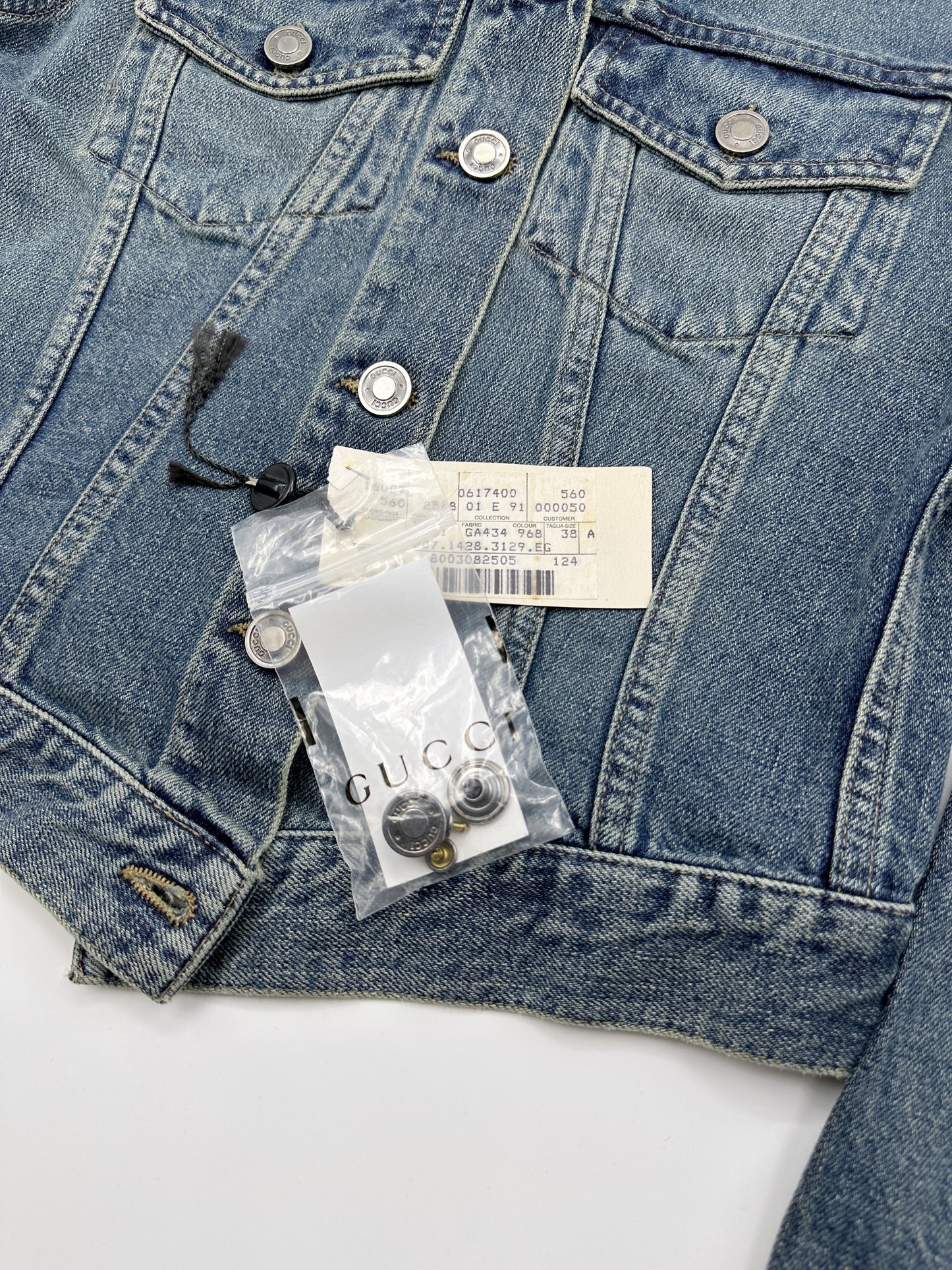 Gucci Spring 2001 Tom Ford Light Blue Denim Cropped Jacket Jeans Set 38